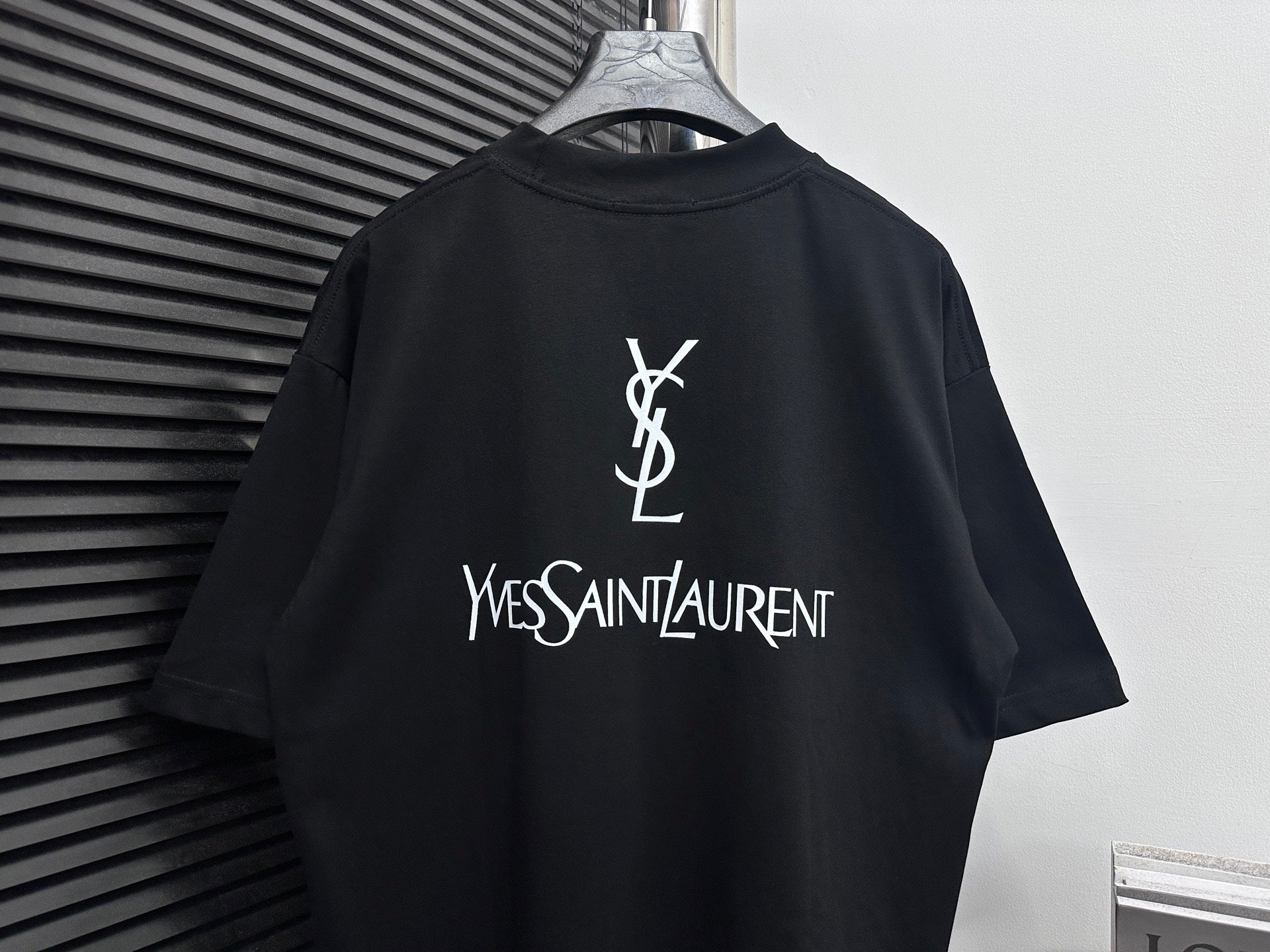 LuxluxHouse Best Quality Clothes T-shirt Arcteryx