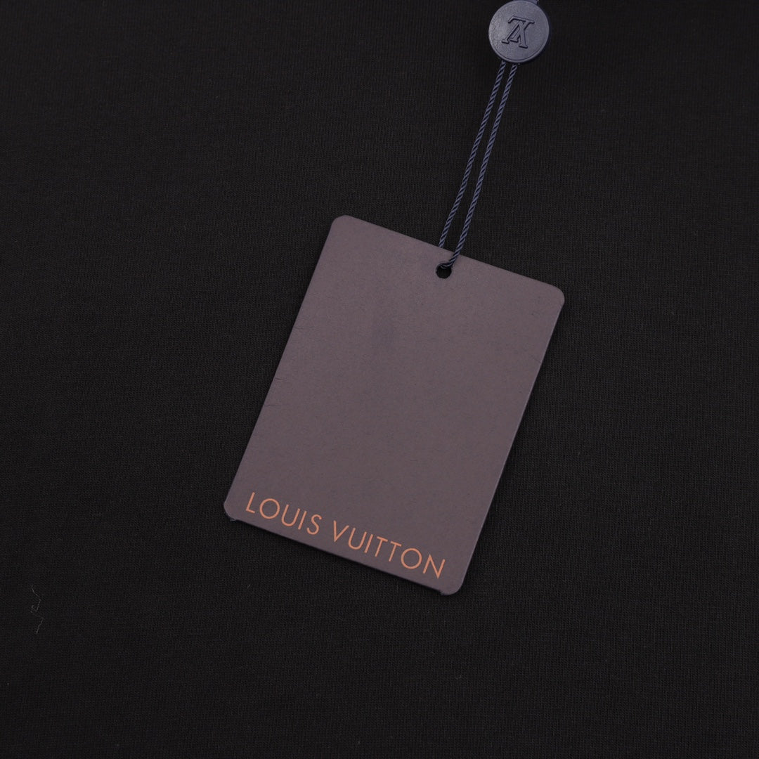 LuxluxHouse Best Quality Clothes T-shirt Louis Vuitton
