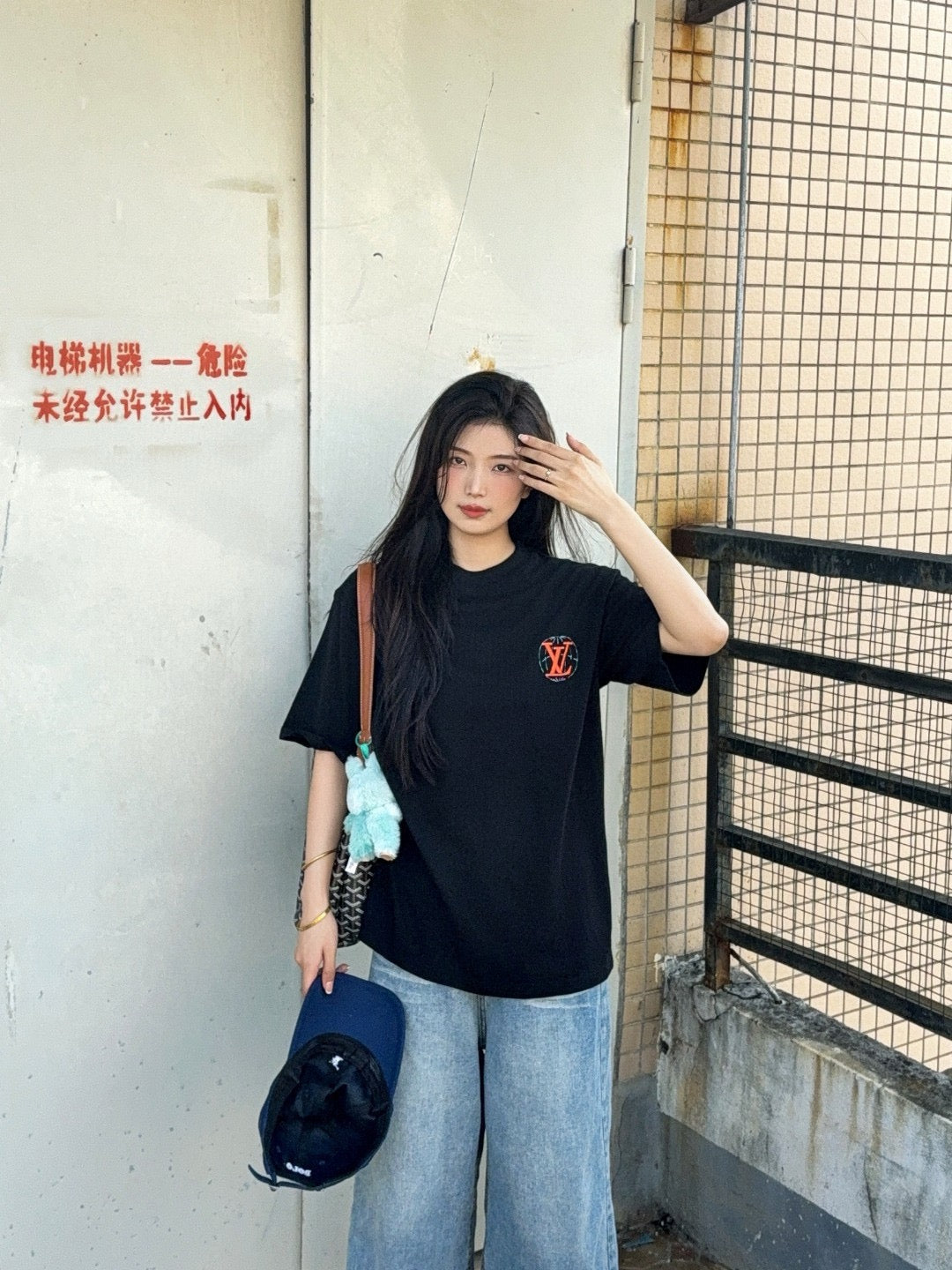 LuxluxHouse Best Quality Clothes T-shirt Louis Vuitton