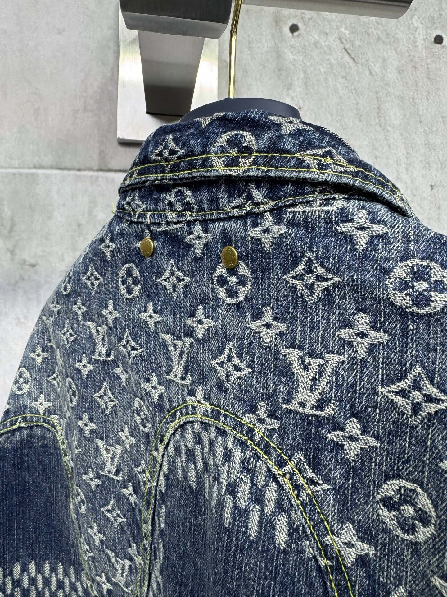 LuxluxHouse Best Quality Clothes Coats & Jackets Louis Vuitton