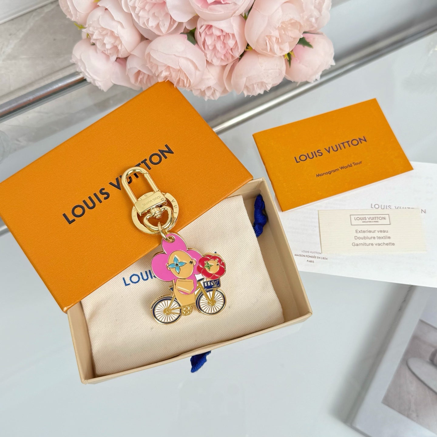 LuxluxHouse Best Quality Accessories Keychain Louis Vuitton