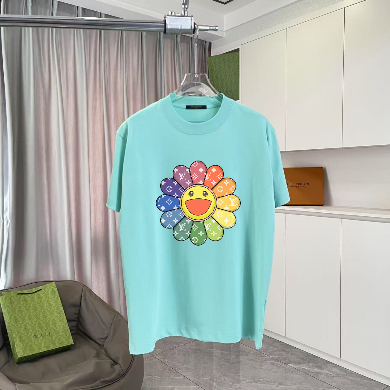 LuxluxHouse Best Quality Clothes T-shirt Louis Vuitton