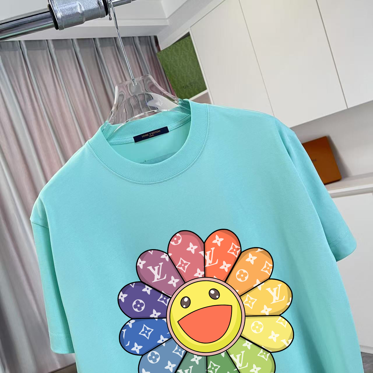 LuxluxHouse Best Quality Clothes T-shirt Louis Vuitton
