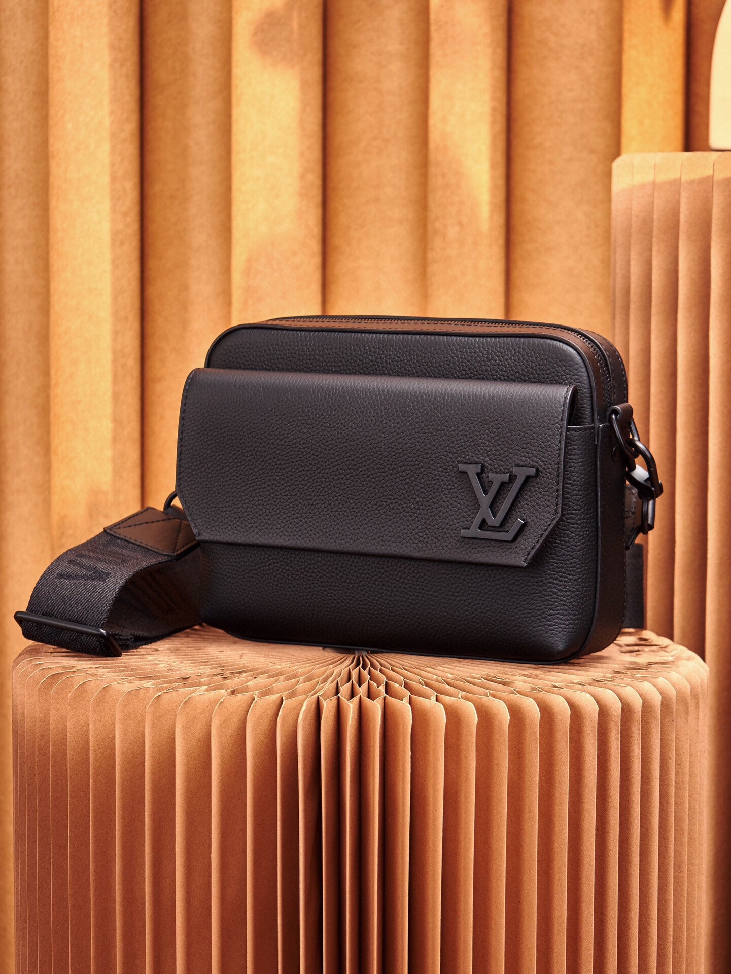 LuxluxHouse Best Quality Bags Men