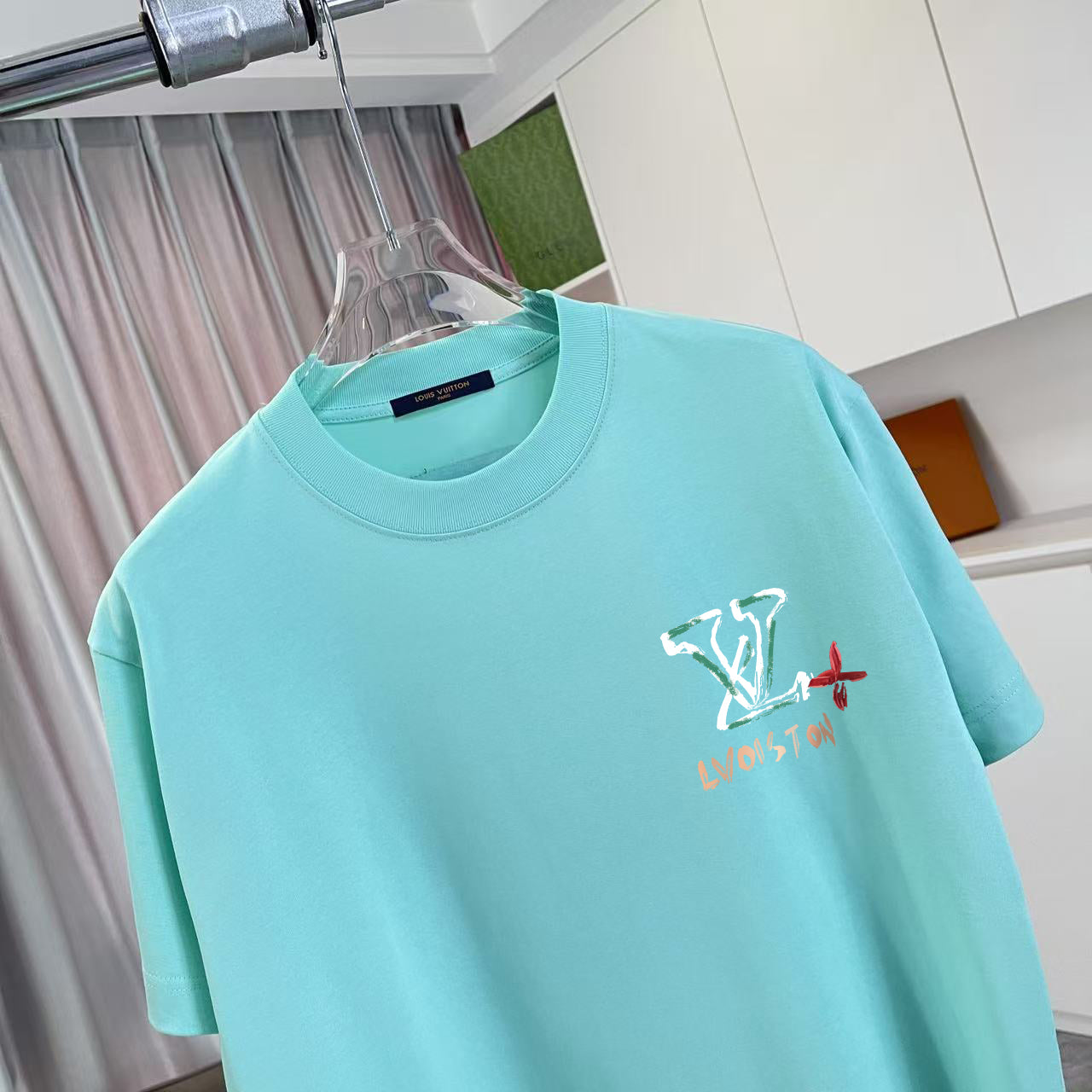 LuxluxHouse Best Quality Clothes T-shirt Louis Vuitton
