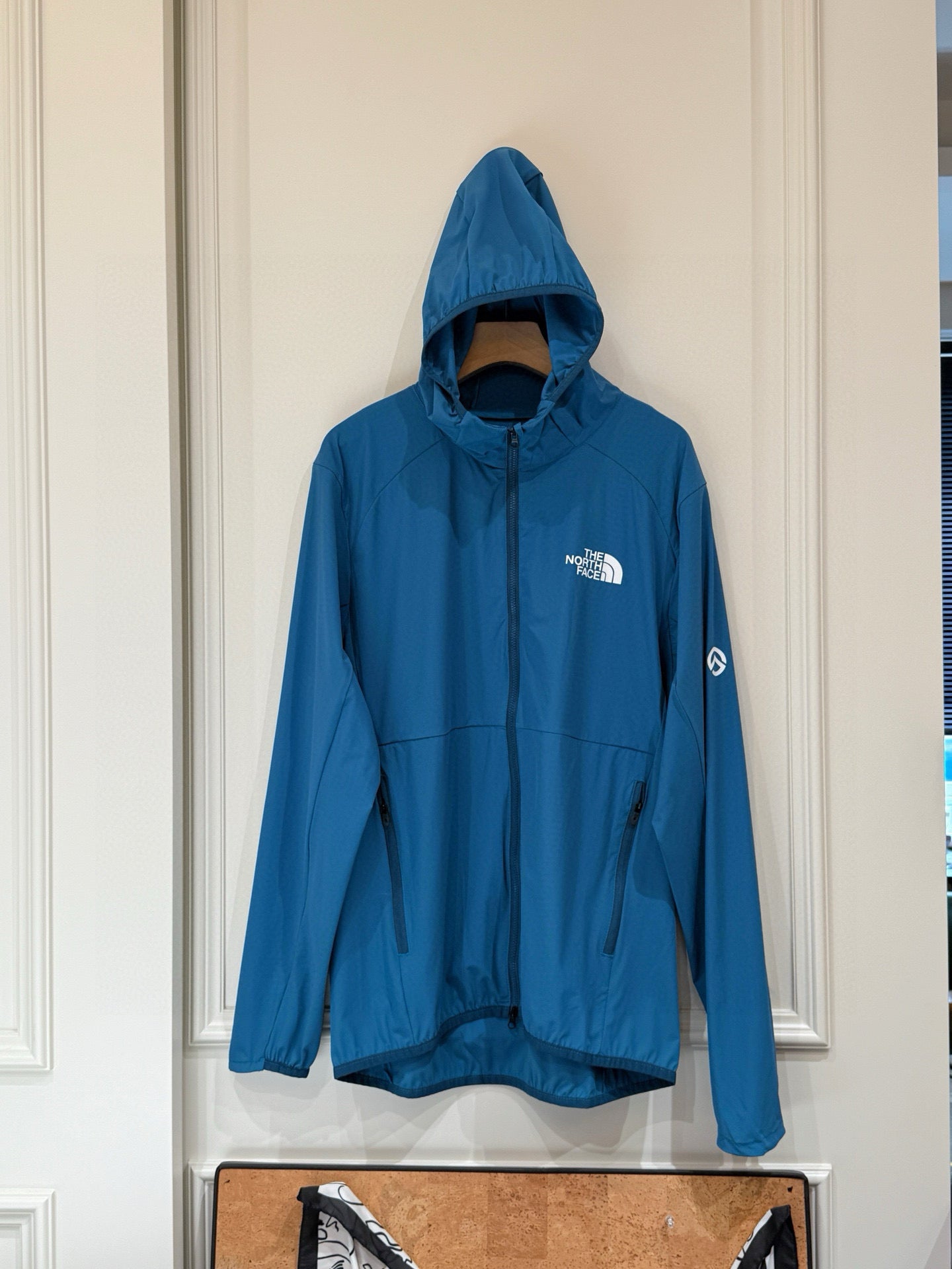 LuxluxHouse Best Quality Clothes The North Face & MLB Coats & Jackets