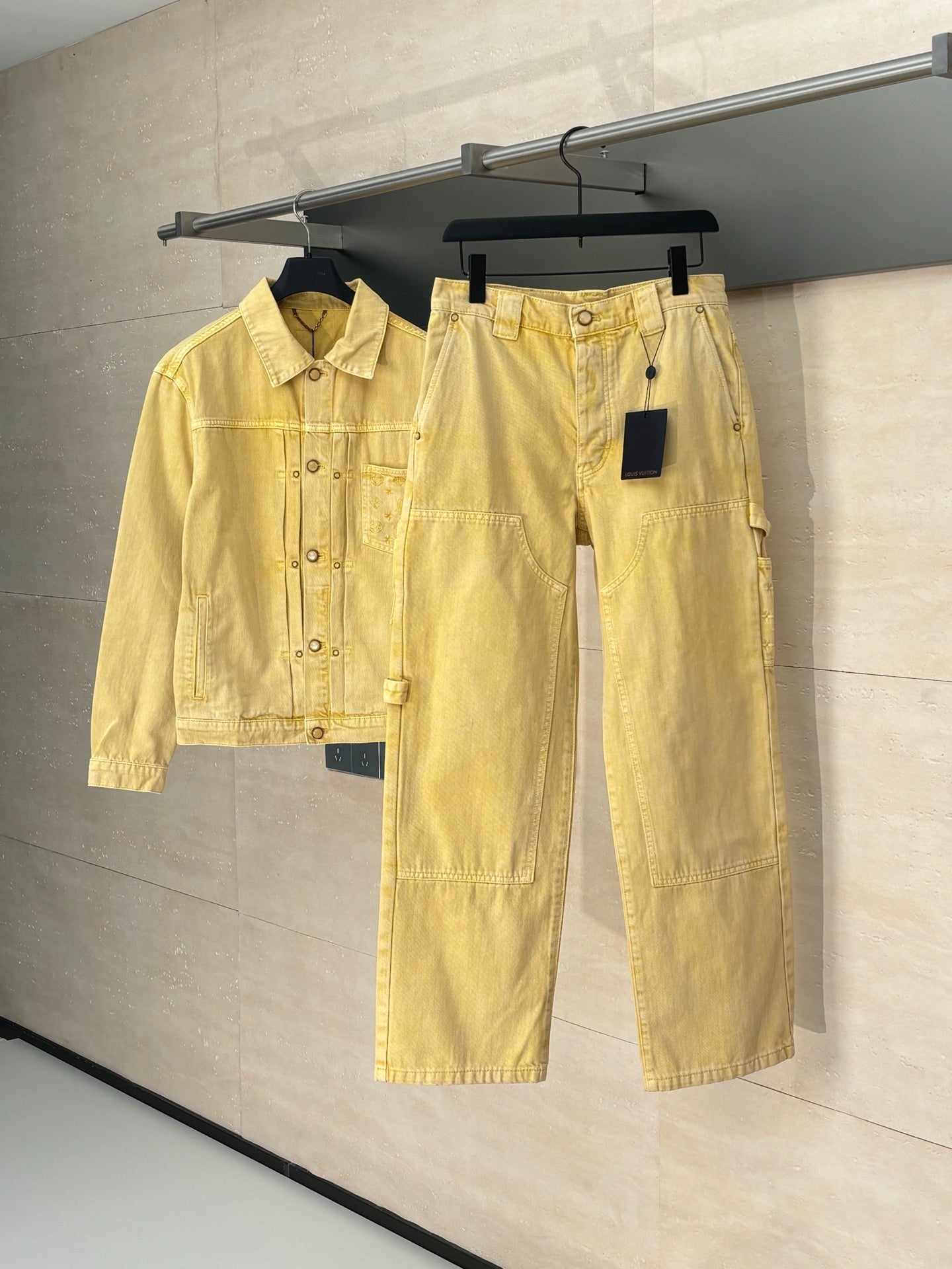 LuxluxHouse Best Quality Clothes Pants Louis Vuitton