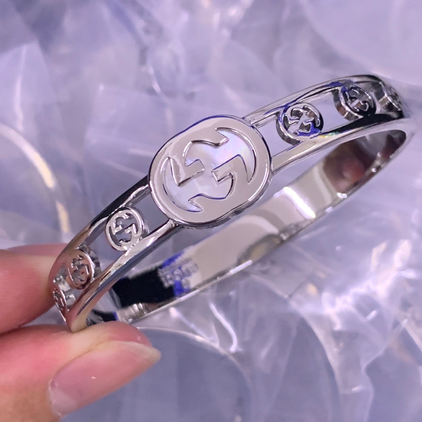 LuxluxHouse Low Price And High Quality Accessories Gucci