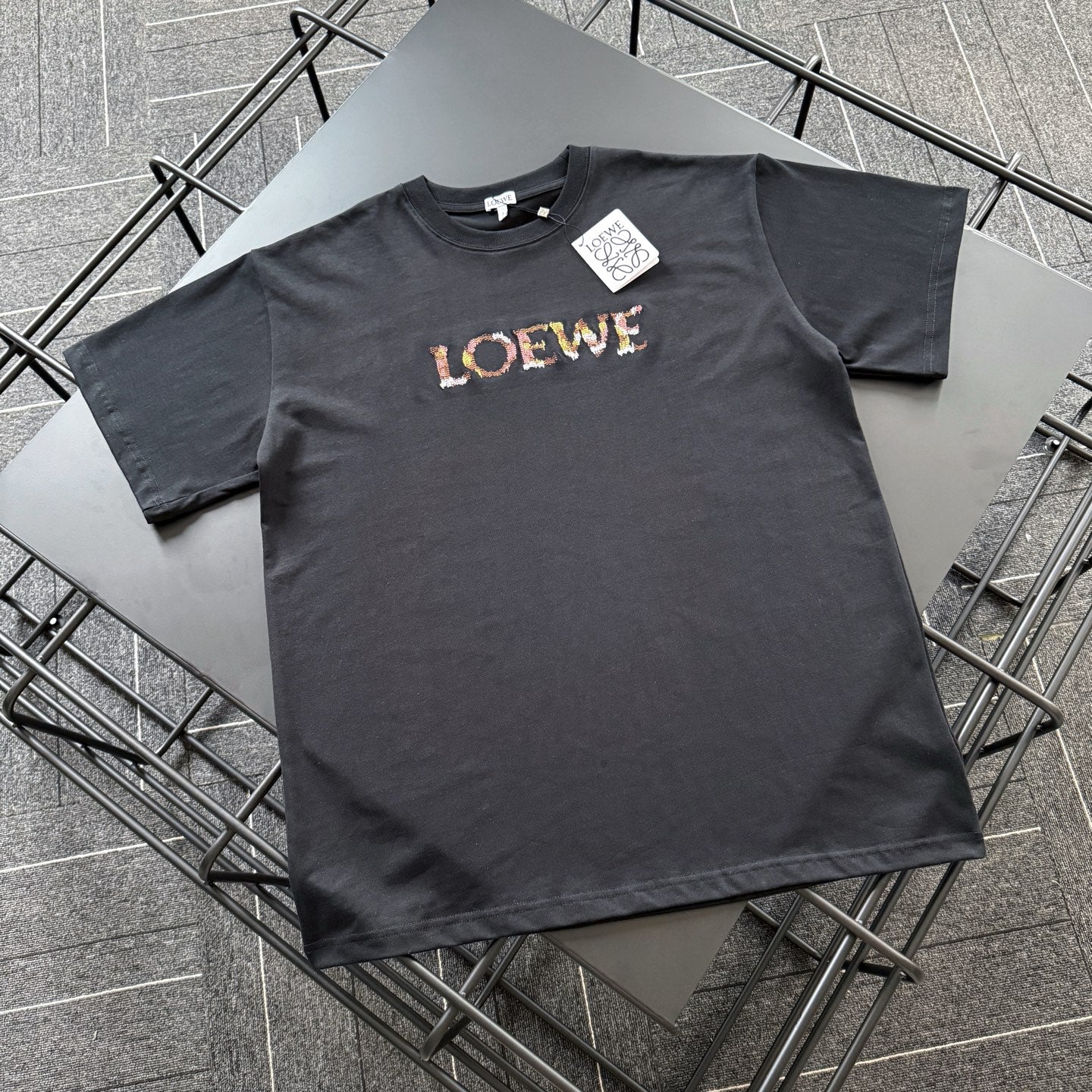 LuxluxHouse Best Quality Clothes T-shirt Loewe