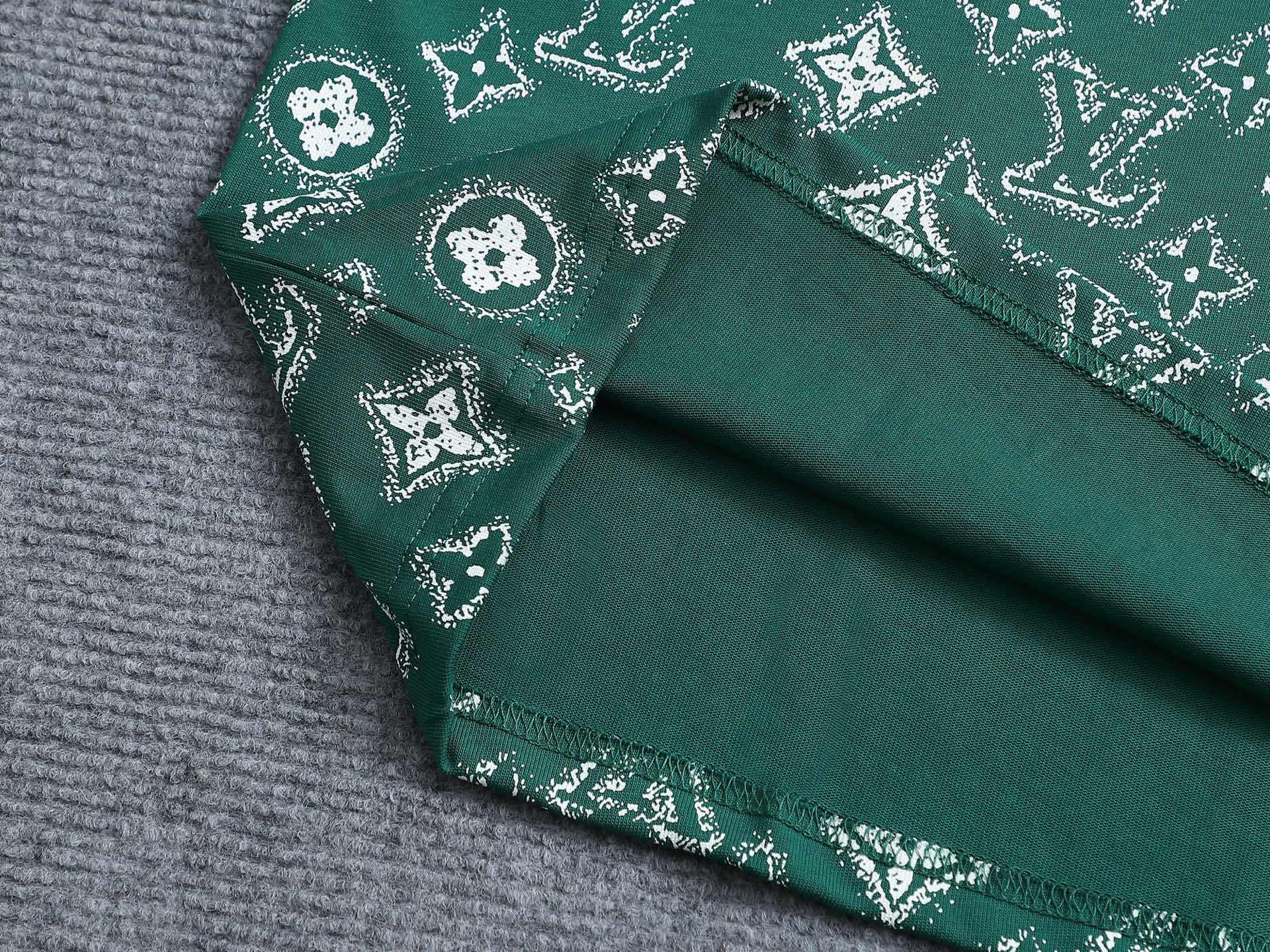 LuxluxHouse Best Quality Clothes T-shirt Louis Vuitton