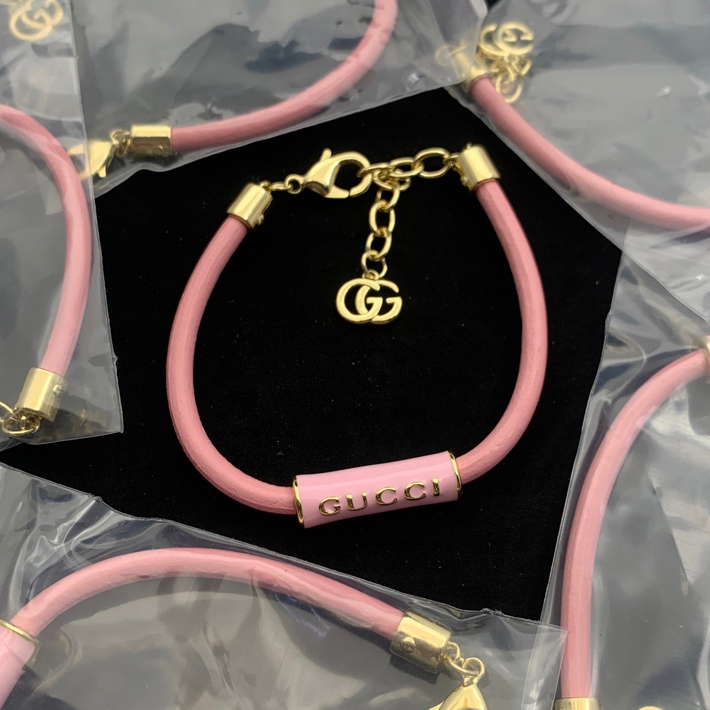 LuxluxHouse Low Price And High Quality Accessories Gucci