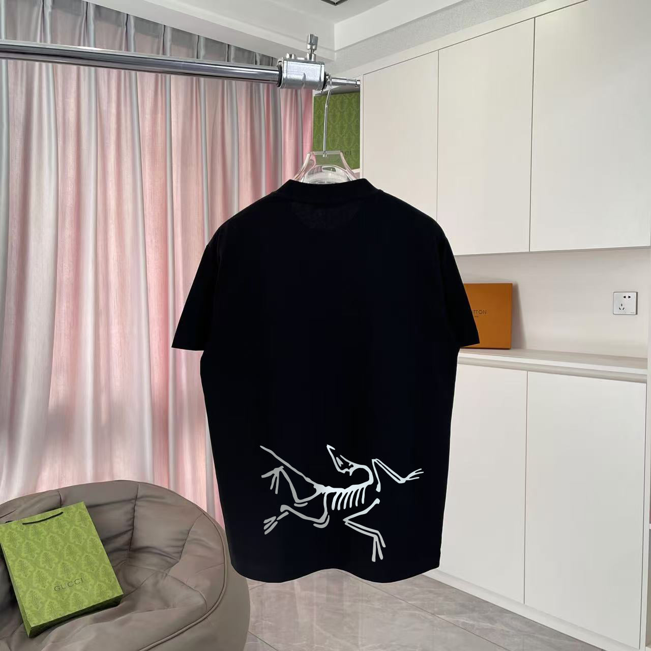 LuxluxHouse Best Quality Clothes T-shirt Arcteryx