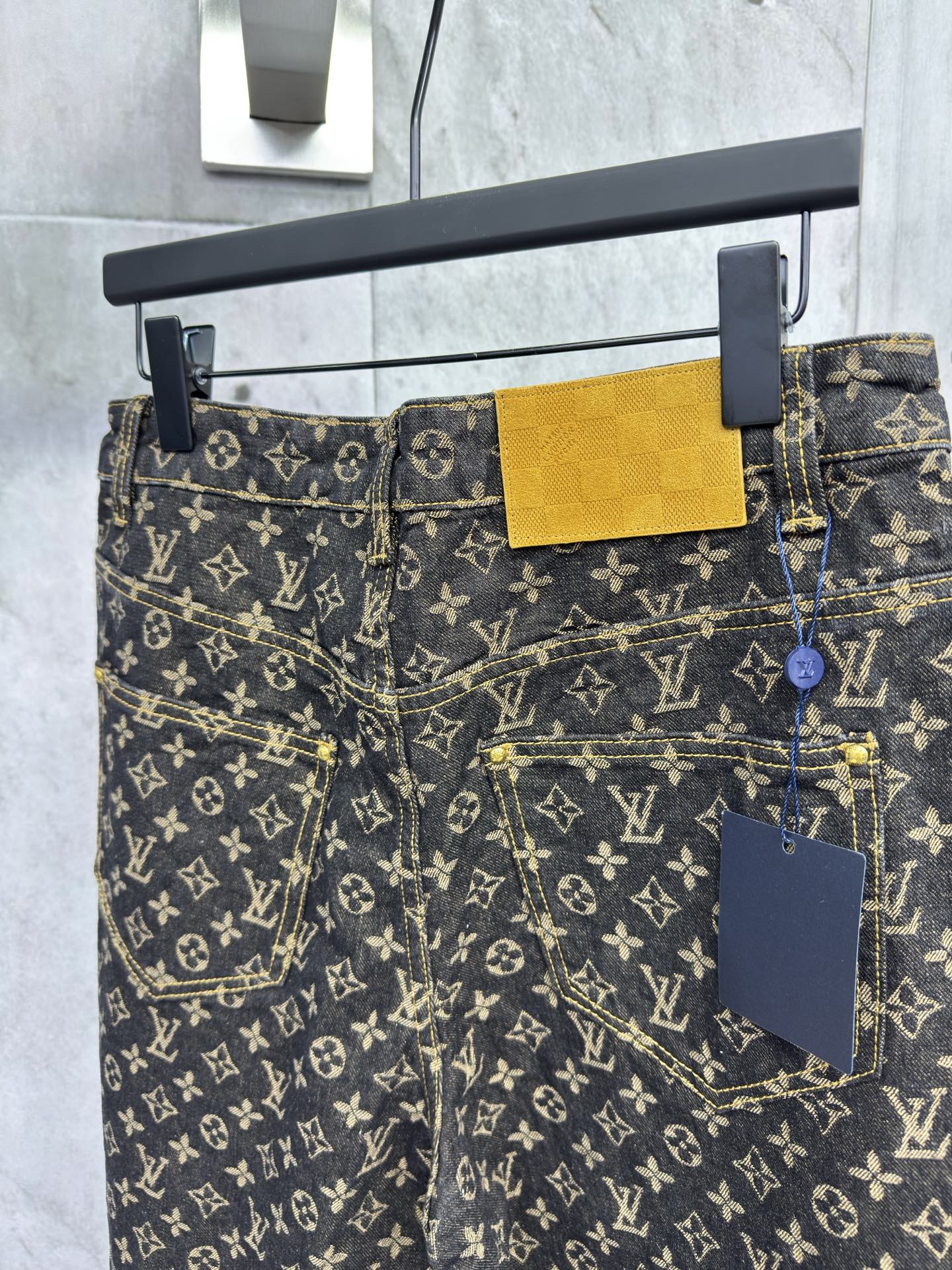 LuxluxHouse Best Quality Clothes Pants Louis Vuitton