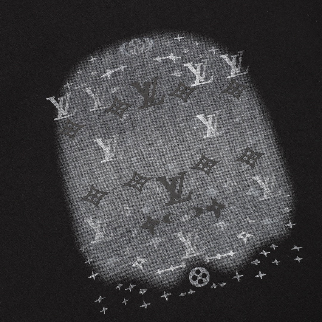 LuxluxHouse Best Quality Clothes T-shirt Louis Vuitton