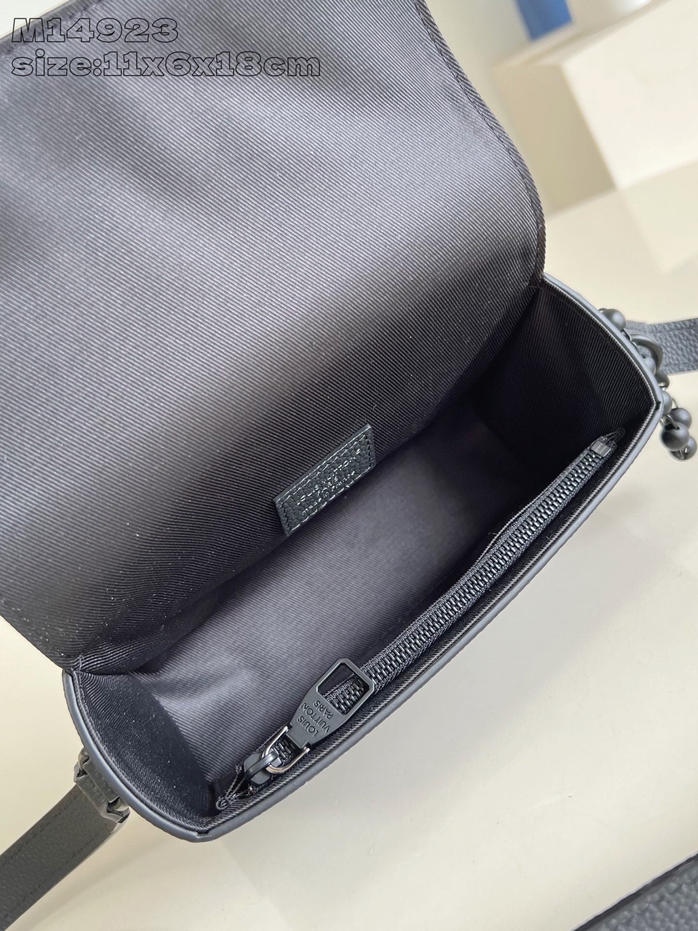 LuxluxHouse Best Quality Bags Louis Vuitton Men