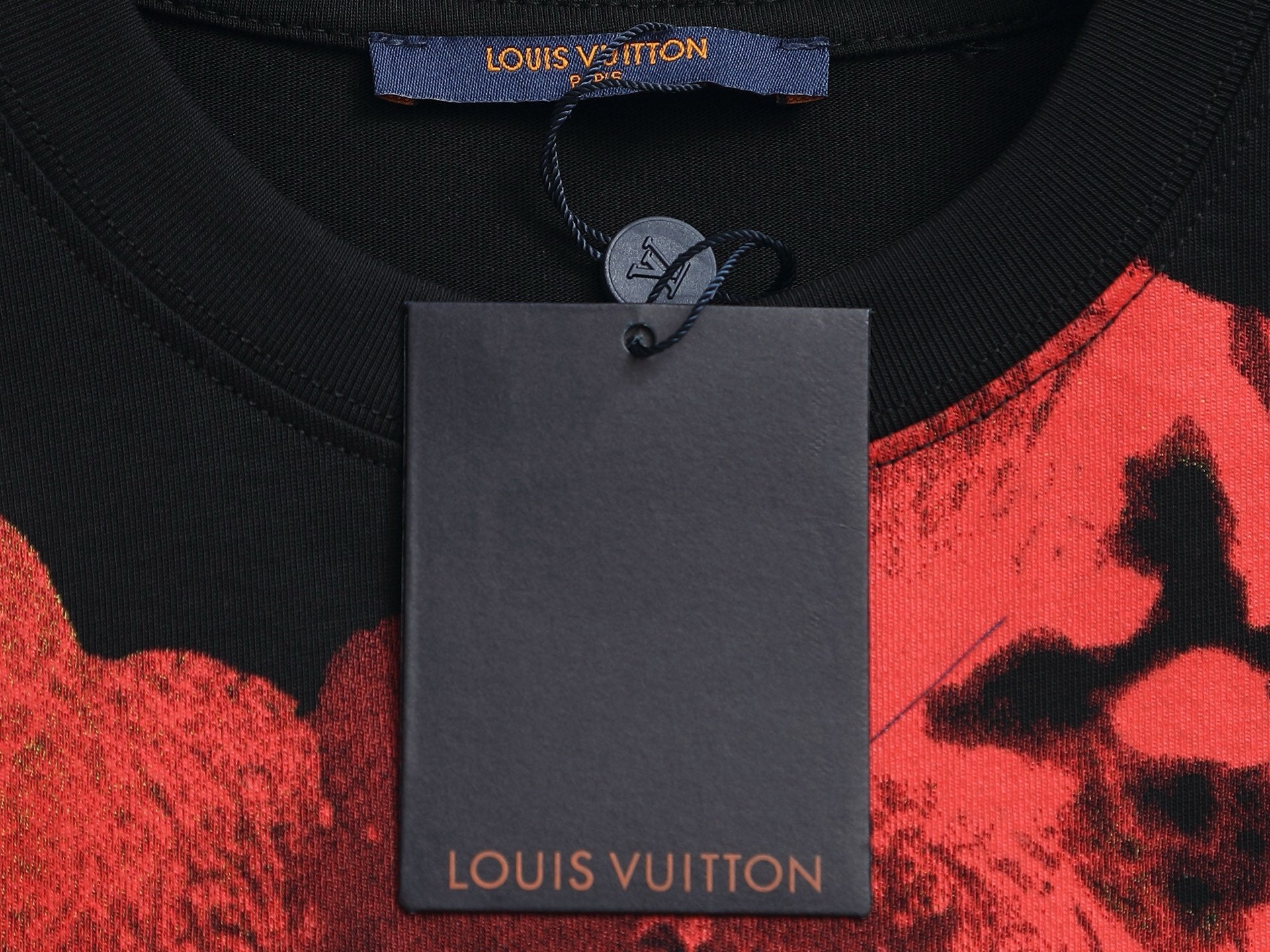 LuxluxHouse Best Quality Clothes T-shirt Louis Vuitton