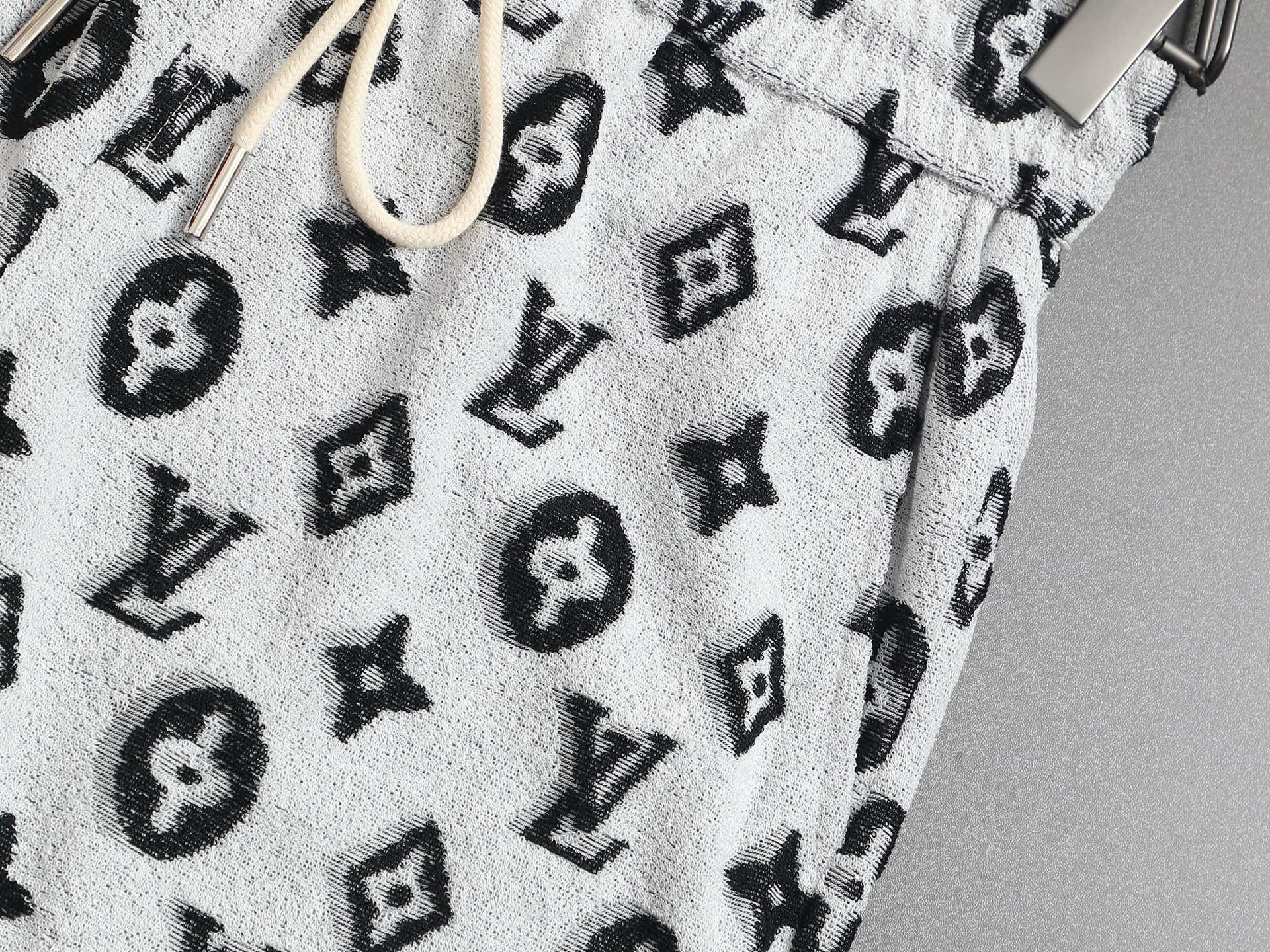 LuxluxHouse Best Quality Clothes Pants Louis Vuitton