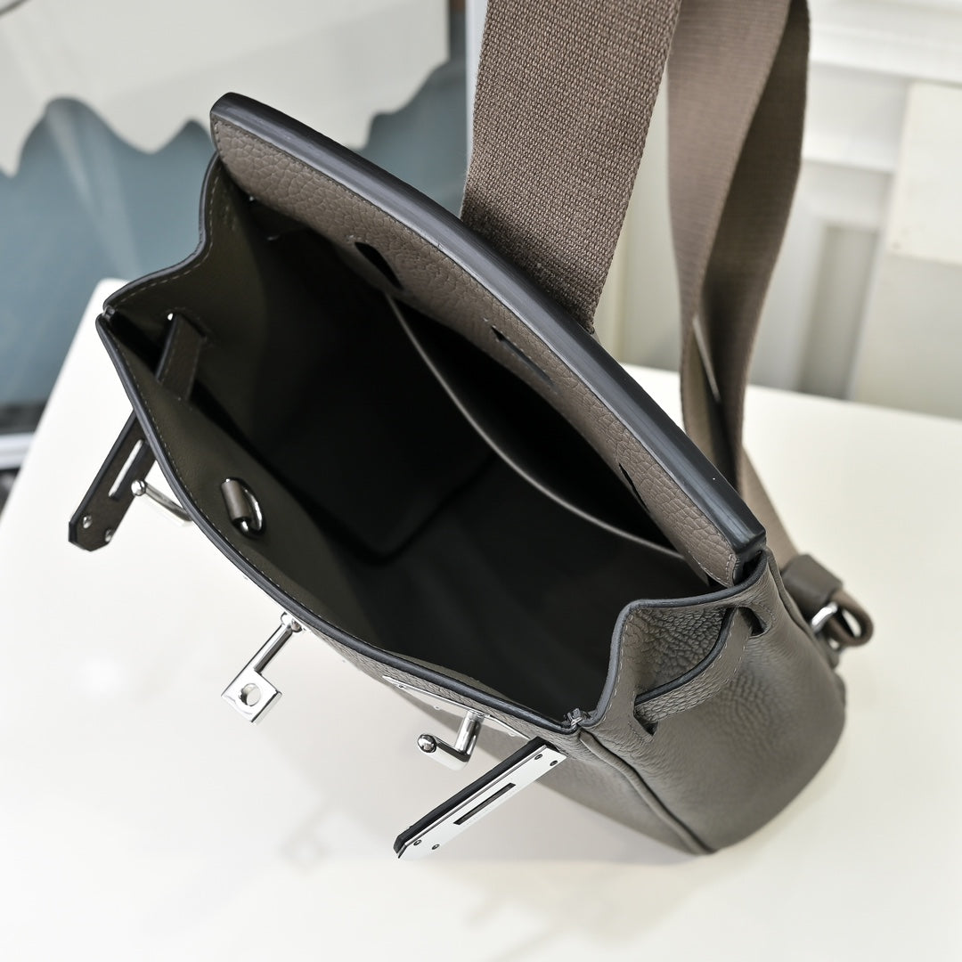 LuxluxHouse Best Quality Bags Men