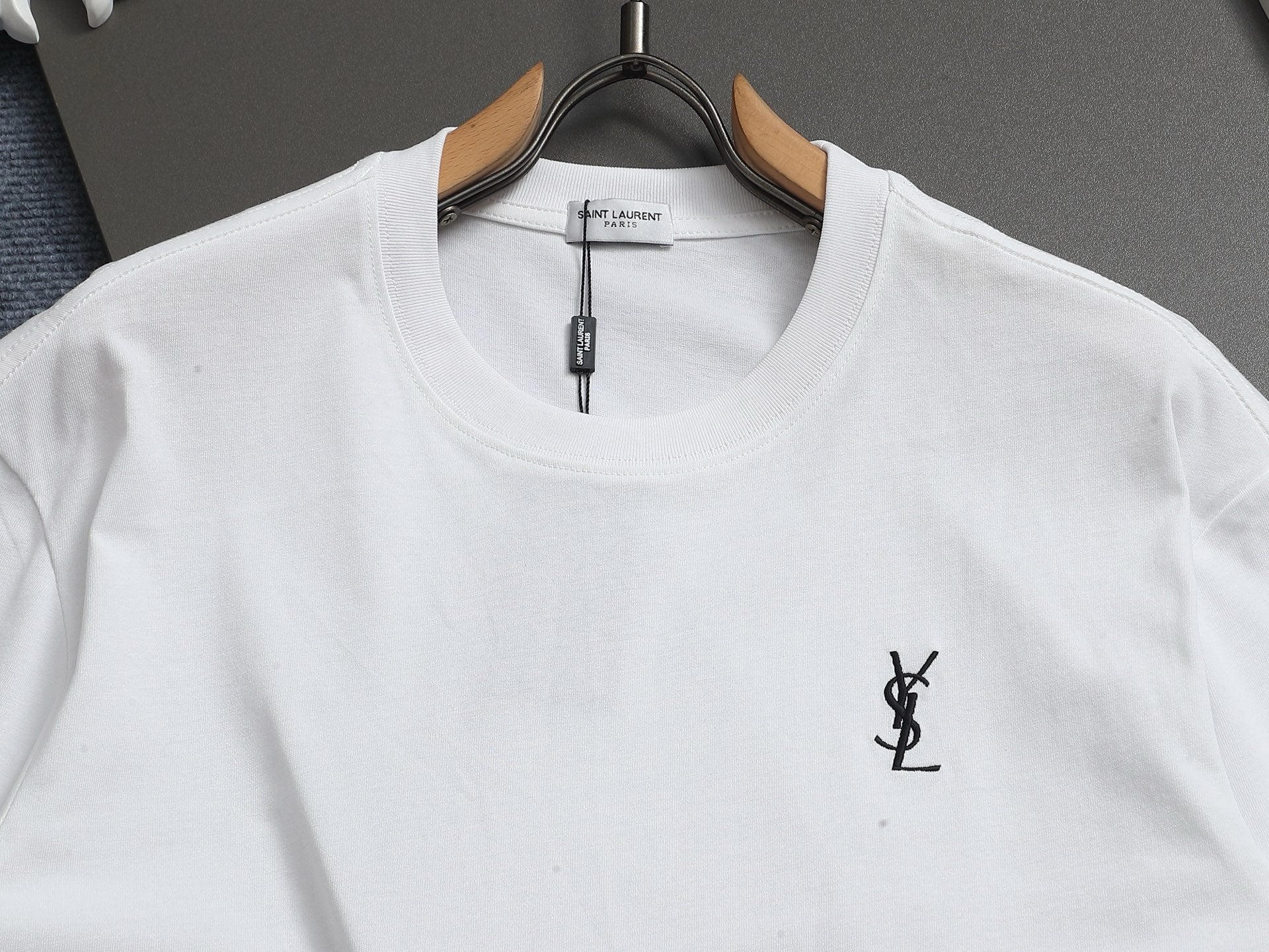 LuxluxHouse Best Quality Clothes T-shirt Arcteryx