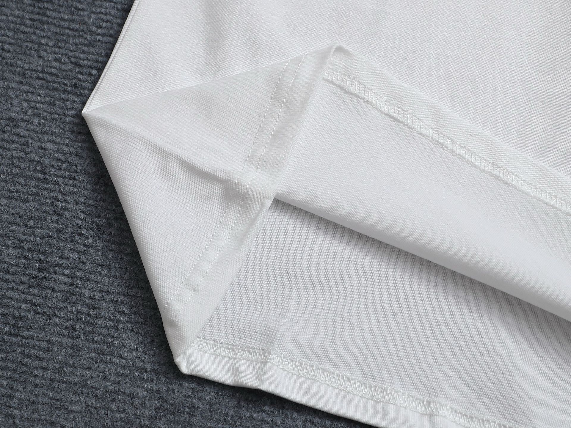 LuxluxHouse Best Quality Clothes T-shirt Arcteryx