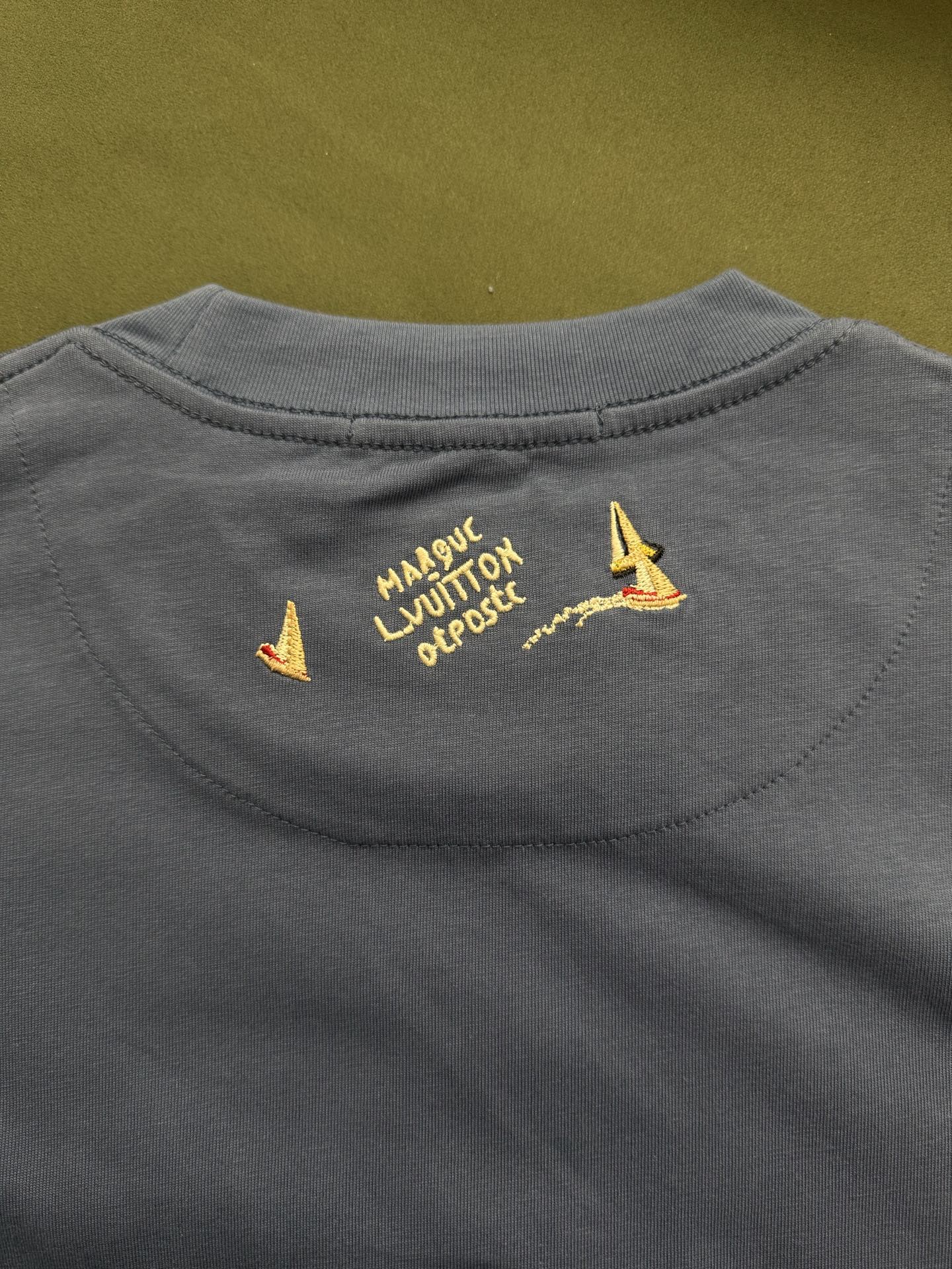 LuxluxHouse Best Quality Clothes T-shirt Louis Vuitton