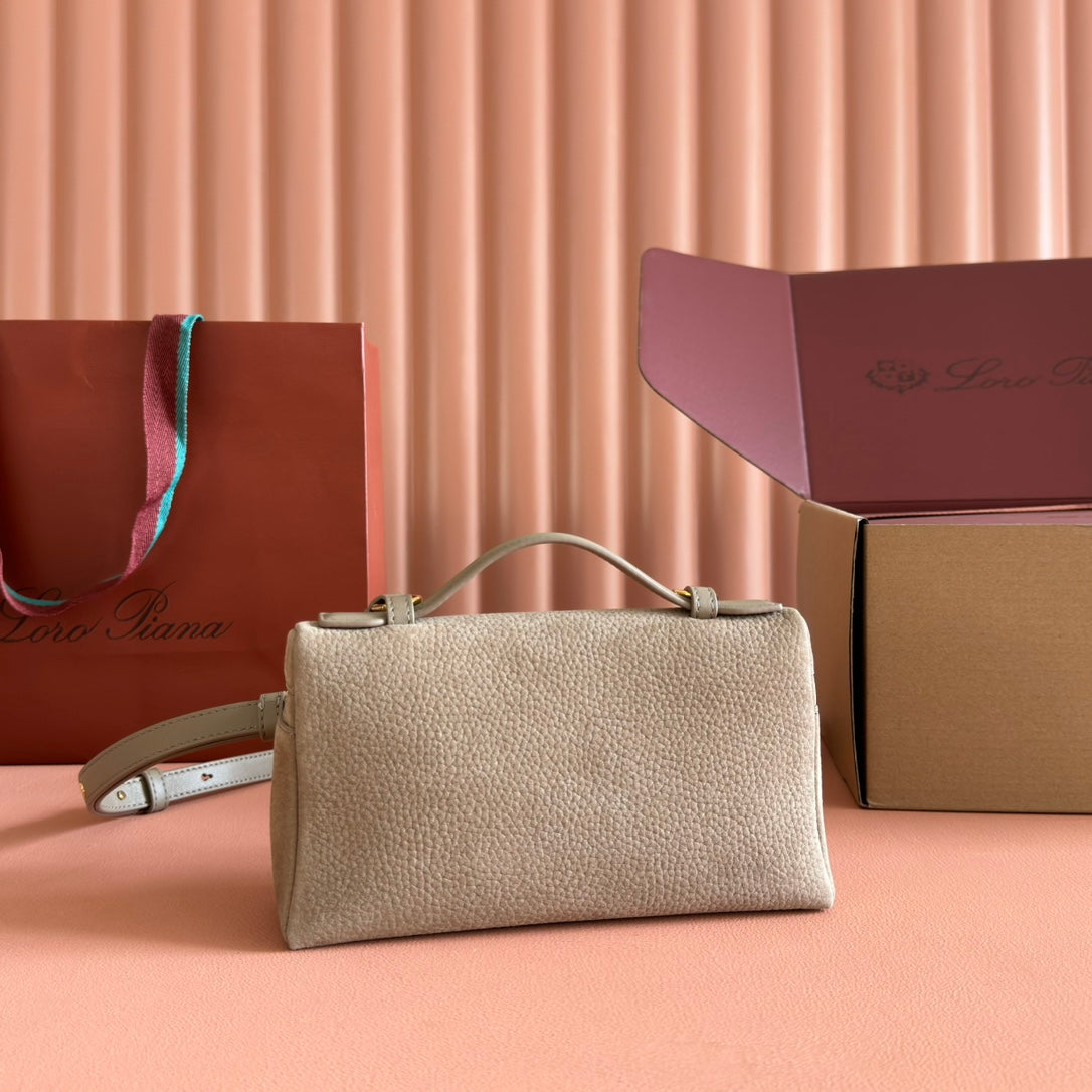 LuxluxHouse Best Quality Bags Loro Piana Women