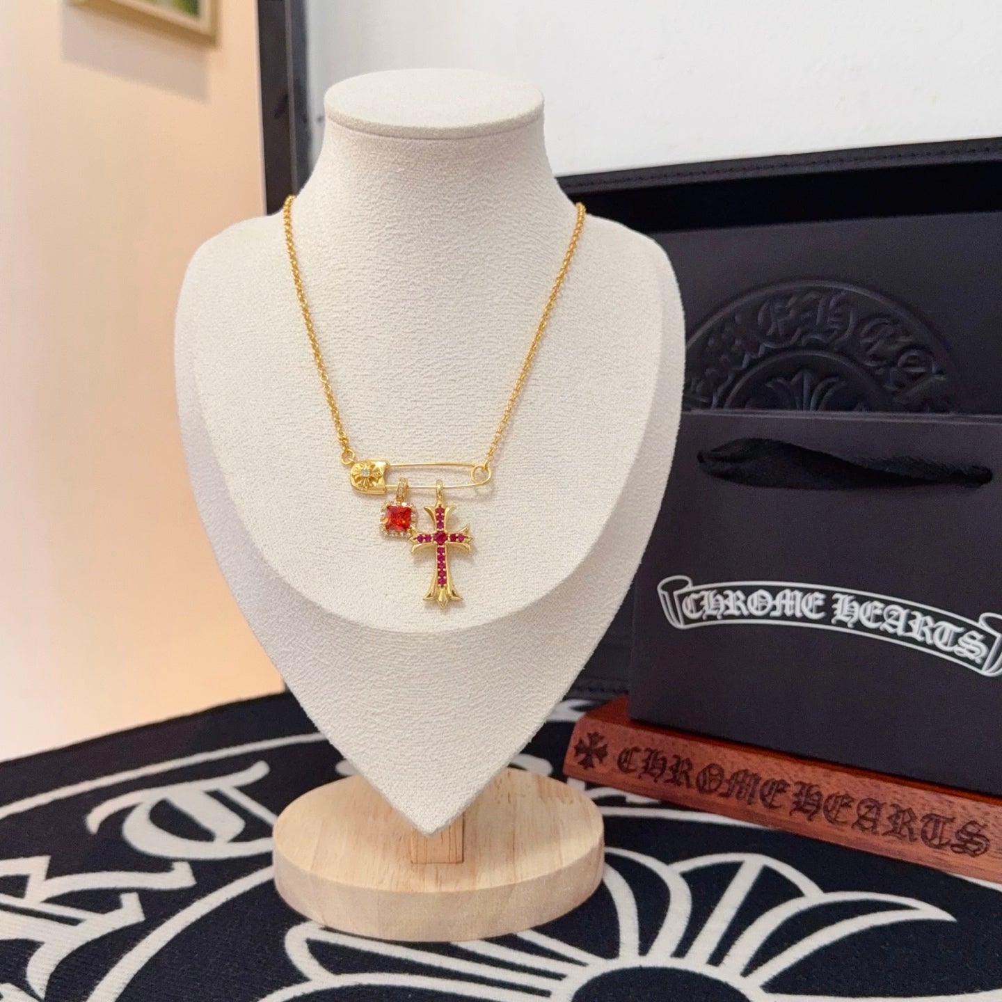 LuxluxHouse Best Quality Accessories Necklace Chrome Hearts
