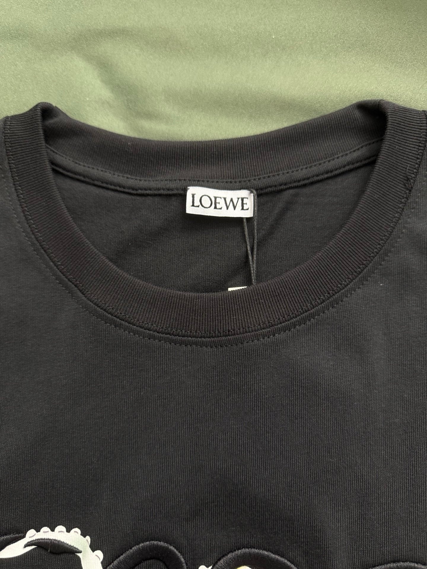 LuxluxHouse Best Quality Clothes T-shirt Loewe