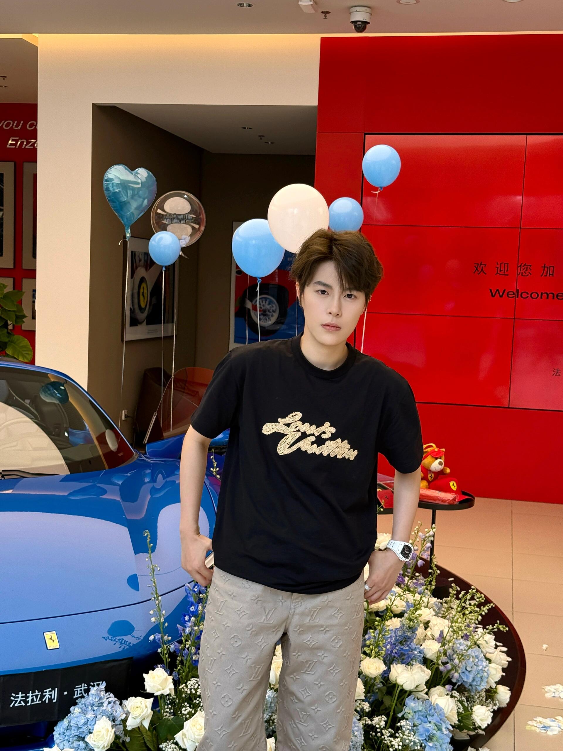 LuxluxHouse Best Quality Clothes T-shirt Louis Vuitton