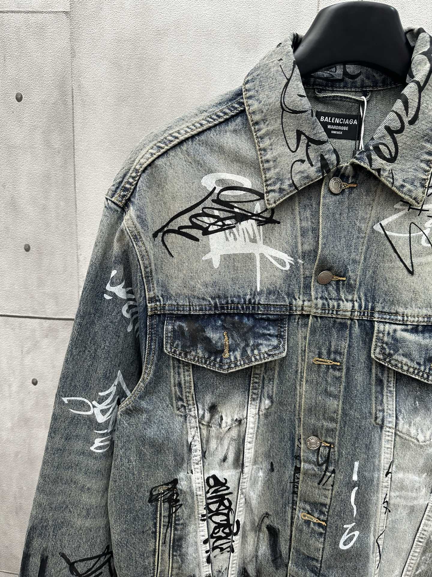LuxluxHouse Best Quality Clothes Balenciaga Coats & Jackets