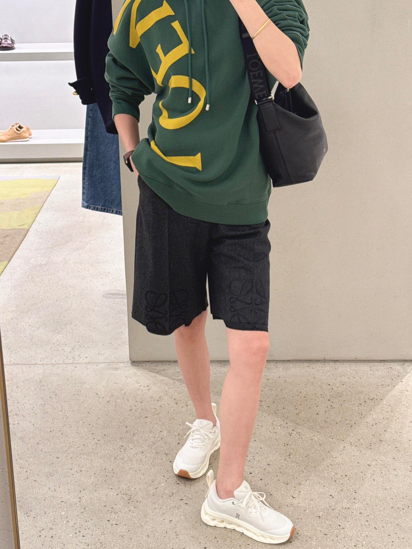 LuxluxHouse Best Quality Clothes Hoodie & Sweater Loewe