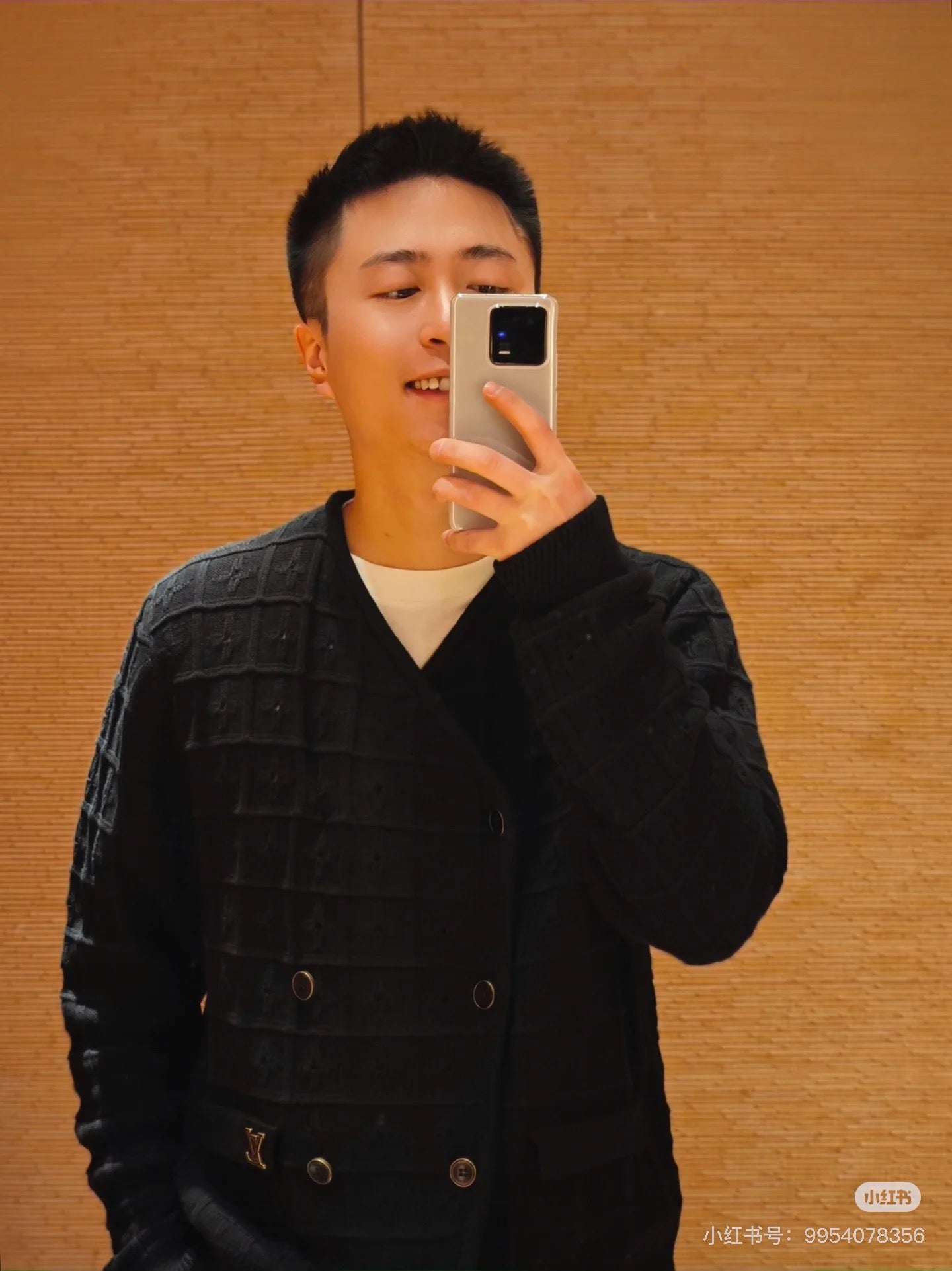 LuxluxHouse Best Quality Clothes Hoodie & Sweater Louis Vuitton