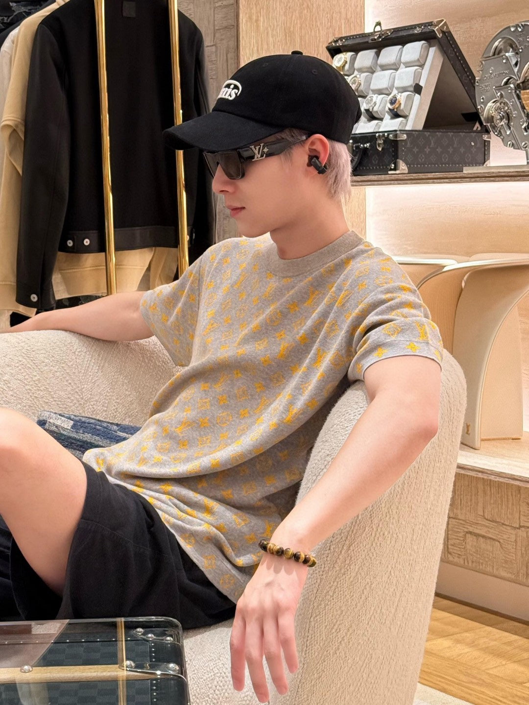 LuxluxHouse Best Quality Clothes T-shirt Louis Vuitton