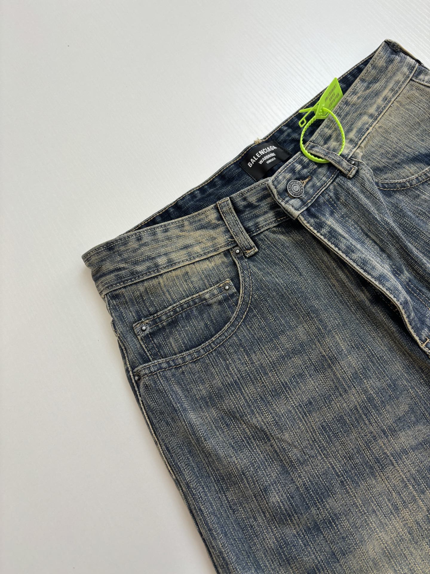LuxluxHouse Best Quality Clothes Balenciaga Pants