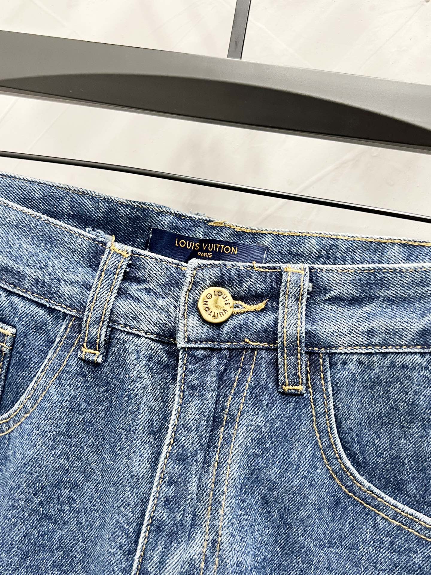 LuxluxHouse Best Quality Clothes Pants Louis Vuitton