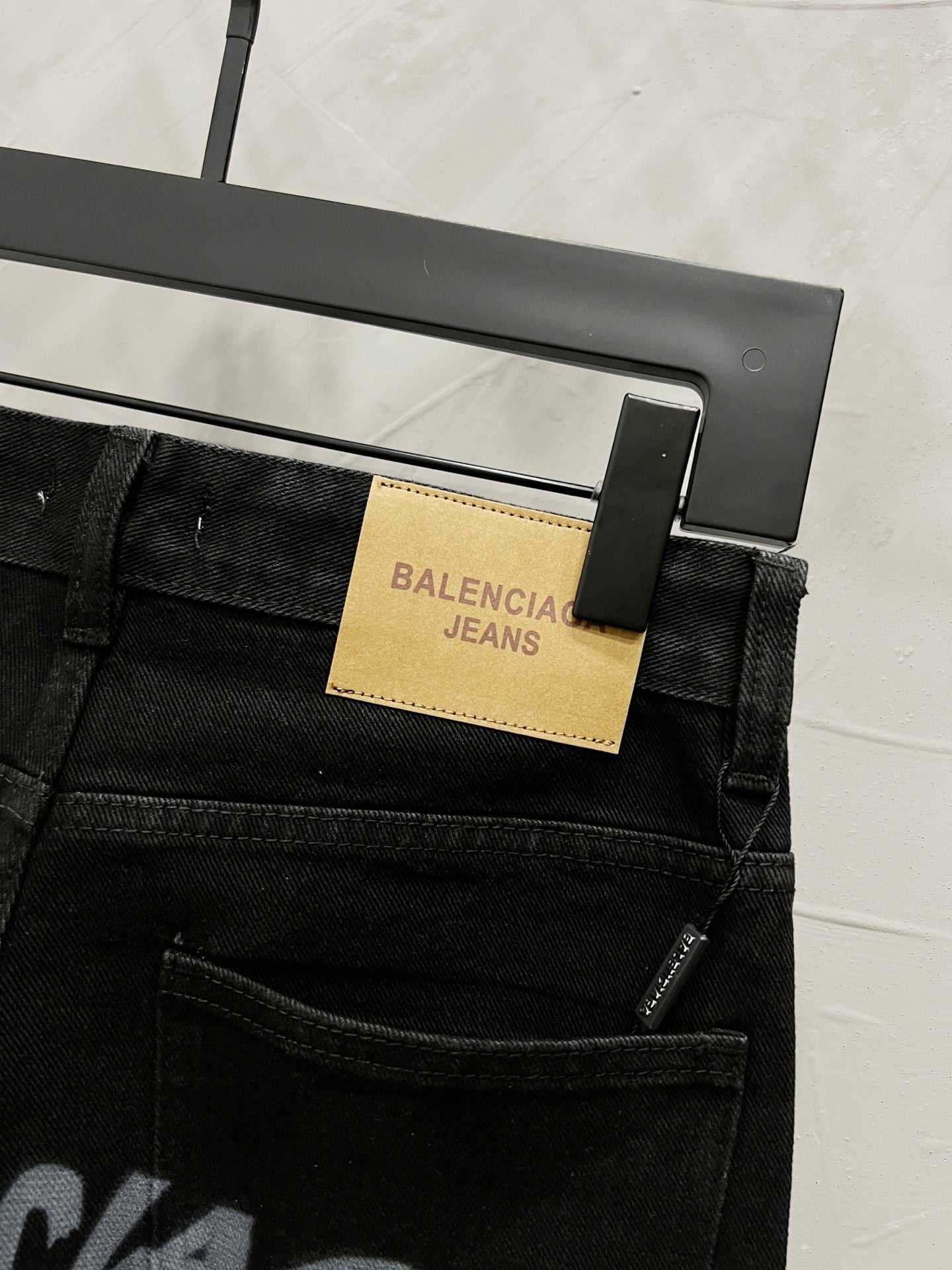 LuxluxHouse Best Quality Clothes Balenciaga Pants