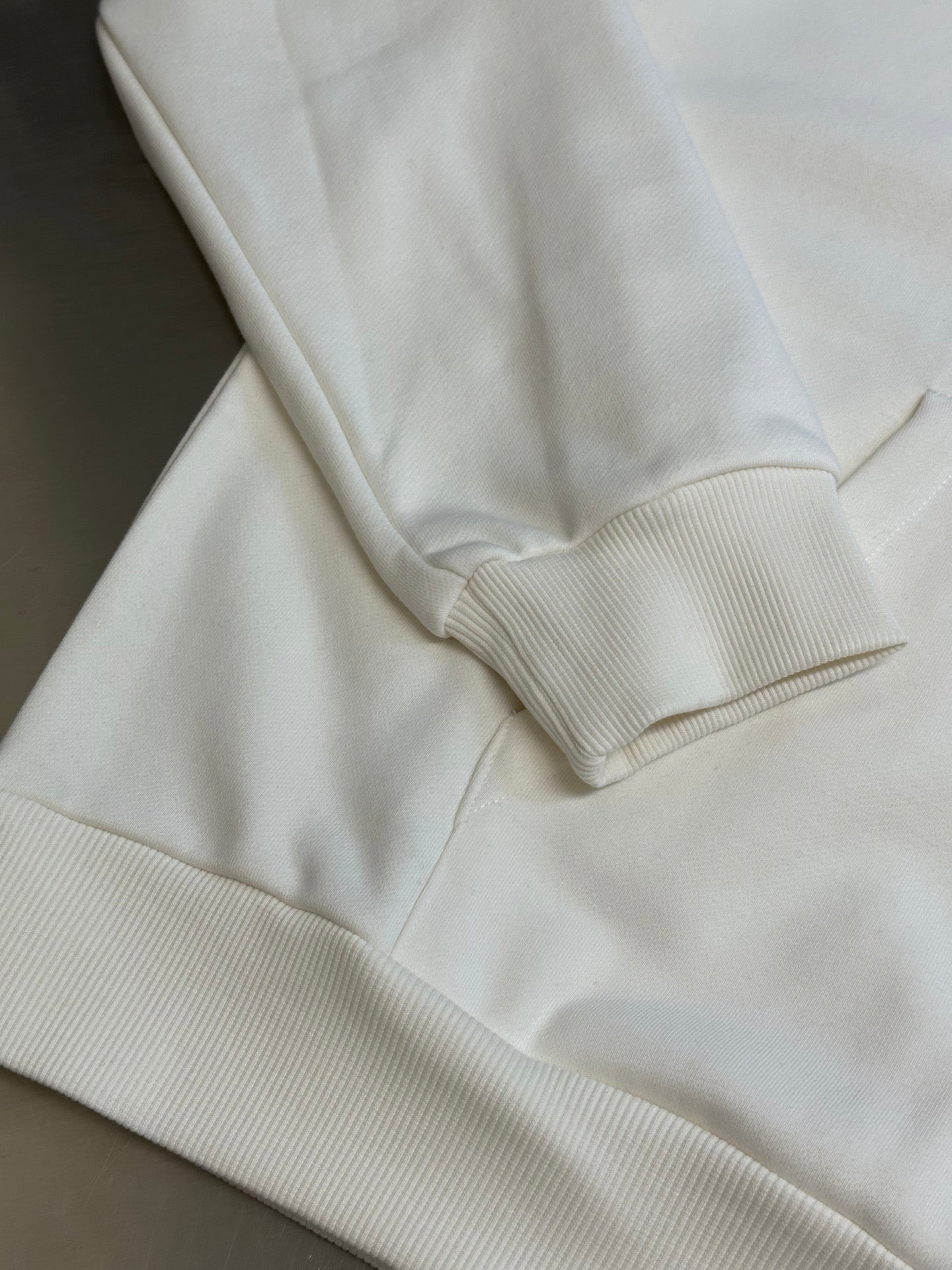 LuxluxHouse Best Quality Clothes Hoodie & Sweater Louis Vuitton