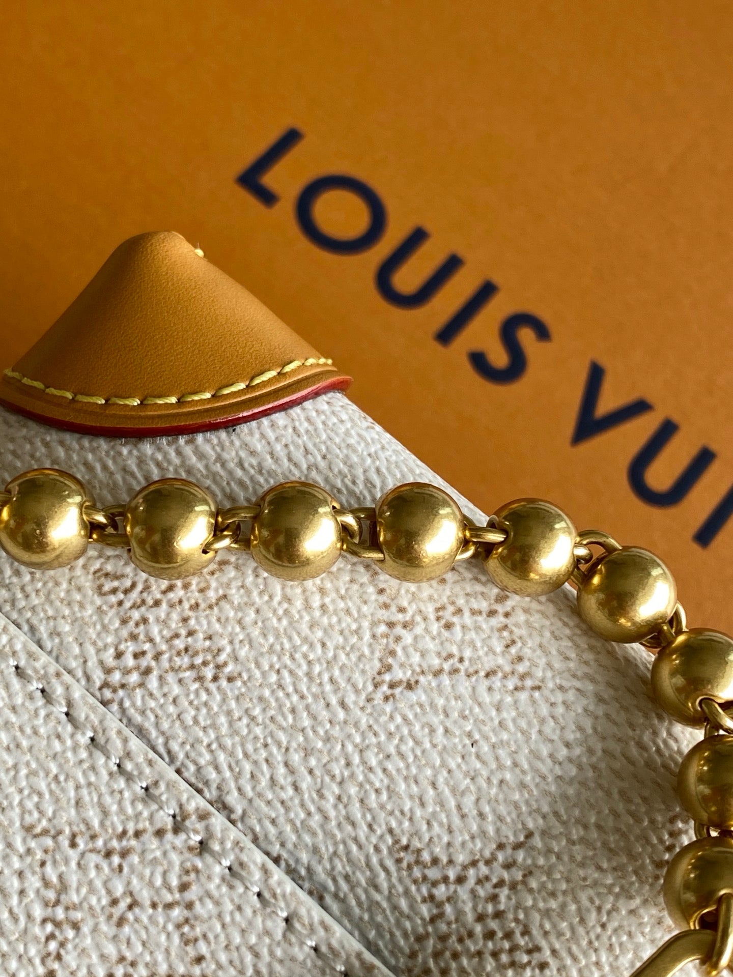 LuxluxHouse Best Quality Bags Louis Vuitton Women Men