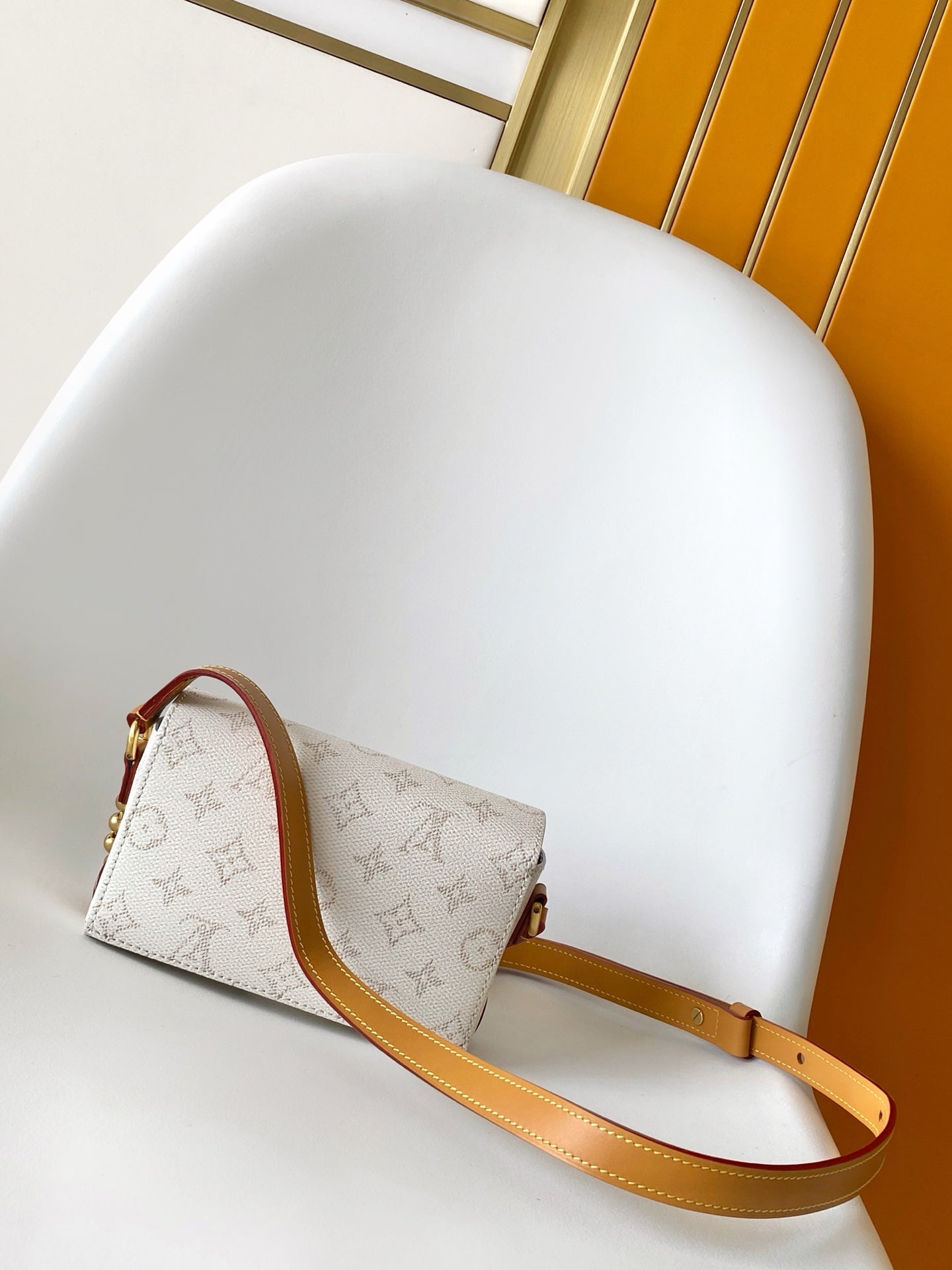 LuxluxHouse Best Quality Bags Louis Vuitton Women Men