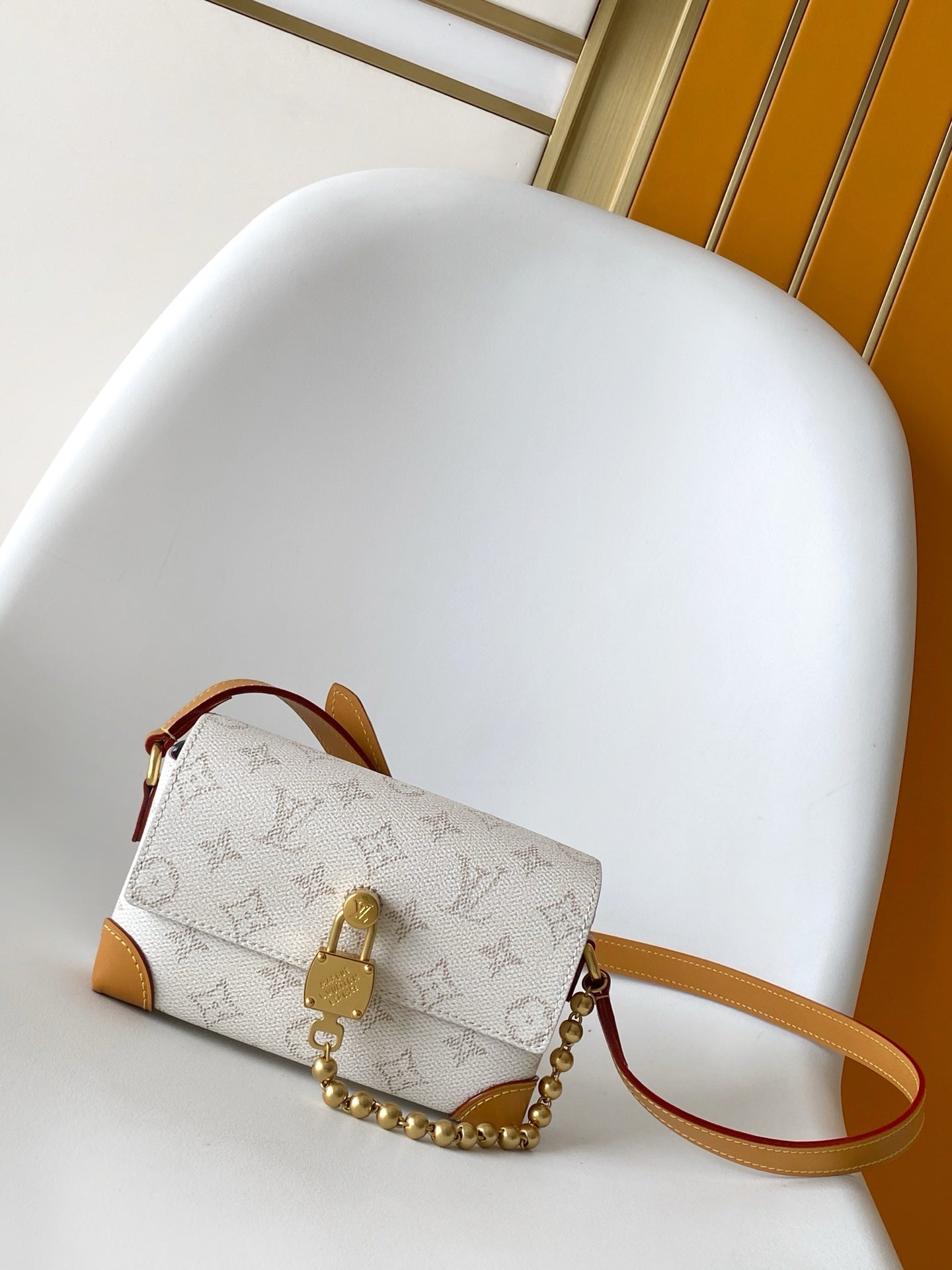 LuxluxHouse Best Quality Bags Louis Vuitton Women Men