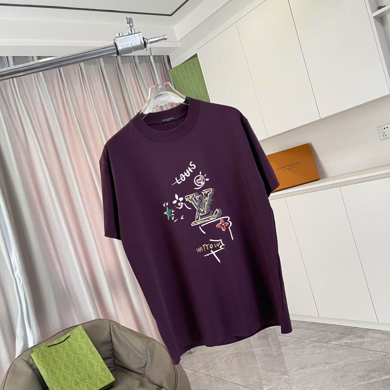 LuxluxHouse Best Quality Clothes T-shirt Louis Vuitton