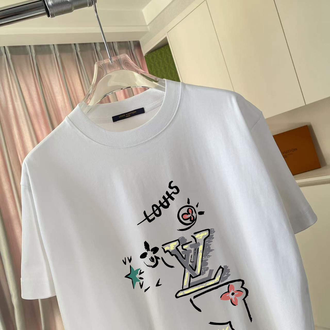 LuxluxHouse Best Quality Clothes T-shirt Louis Vuitton