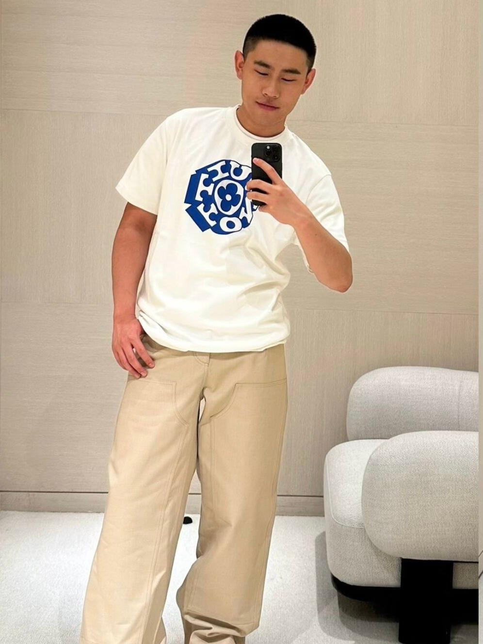 LuxluxHouse Best Quality Clothes T-shirt Louis Vuitton