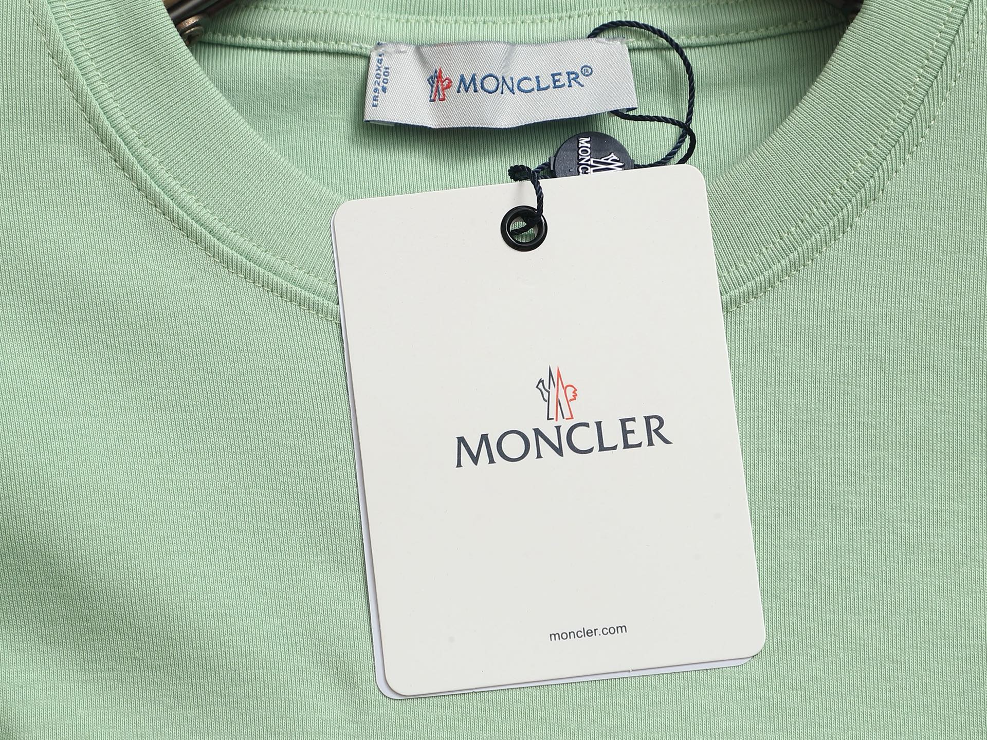 LuxluxHouse Best Quality Clothes Hoodie & Sweater Moncler
