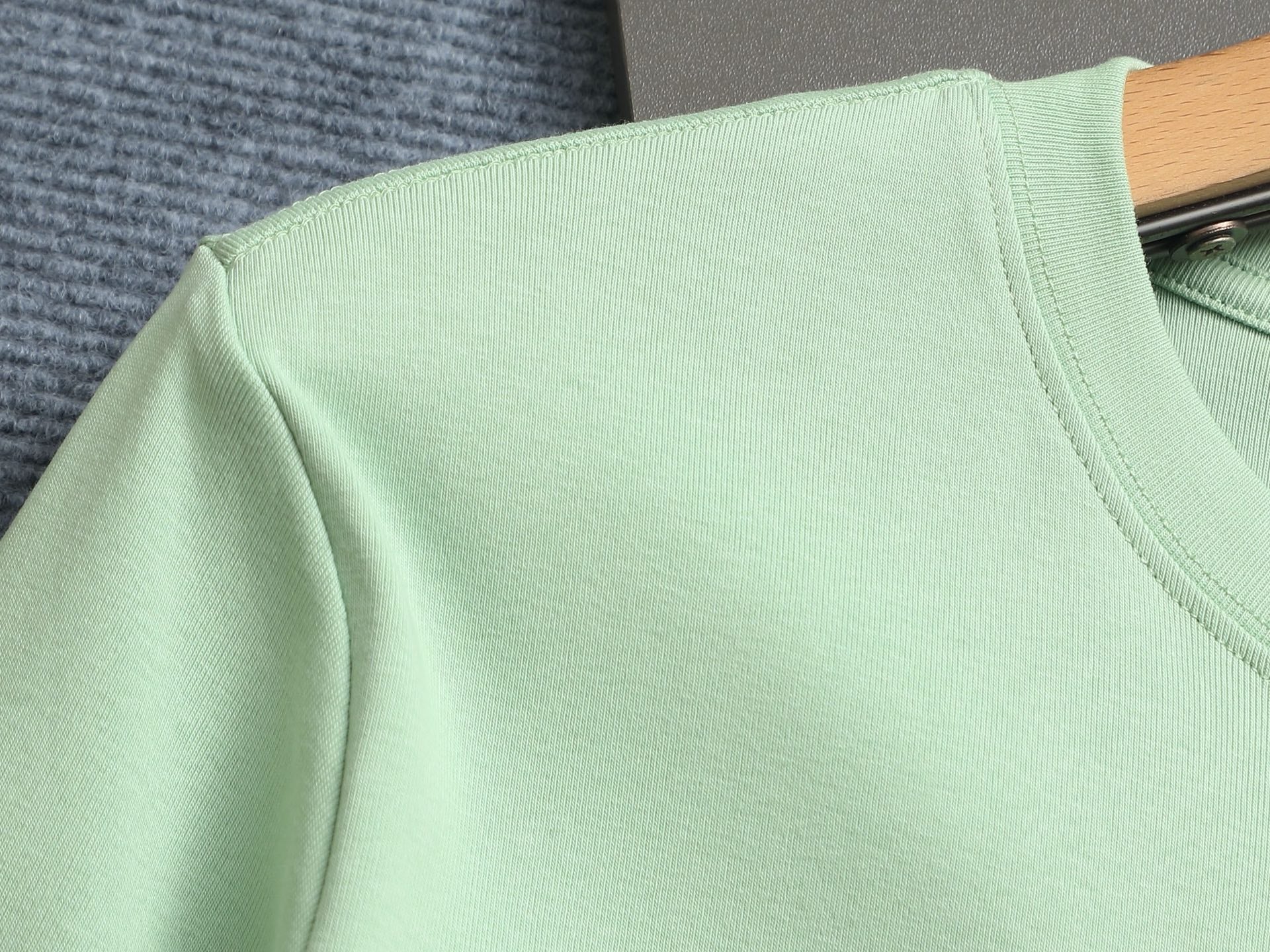 LuxluxHouse Best Quality Clothes Hoodie & Sweater Prada