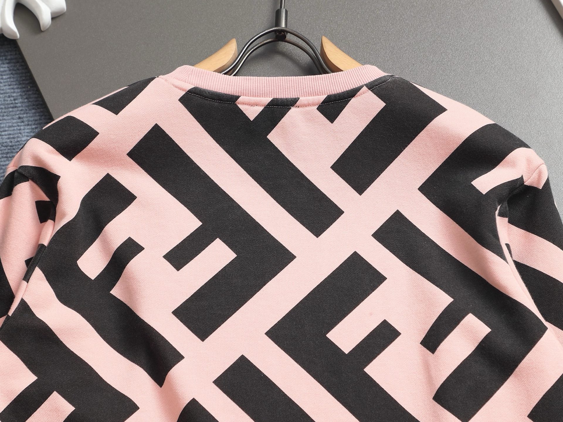 LuxluxHouse Best Quality Clothes Fendi T-shirt