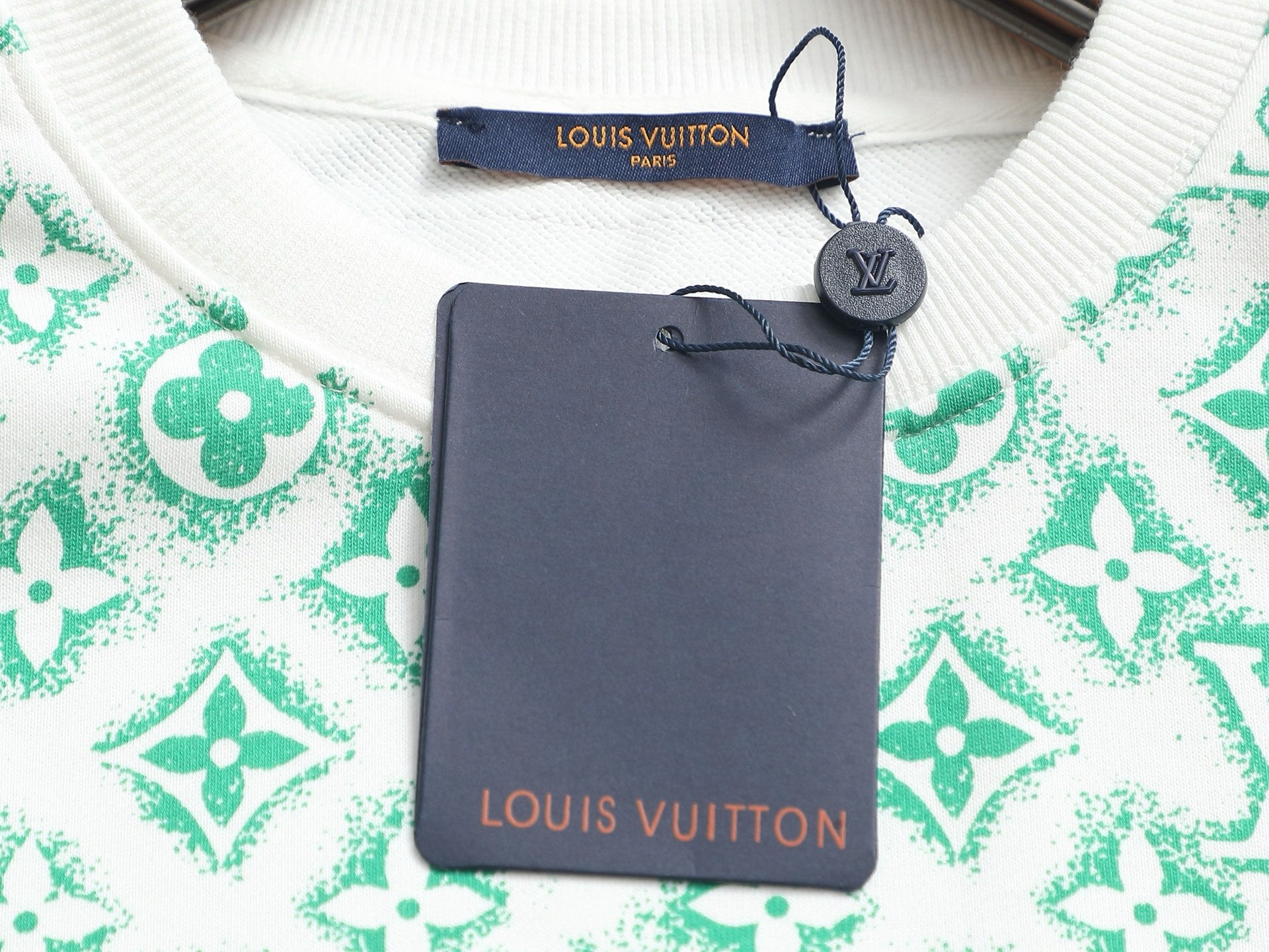 LuxluxHouse Best Quality Clothes T-shirt Louis Vuitton