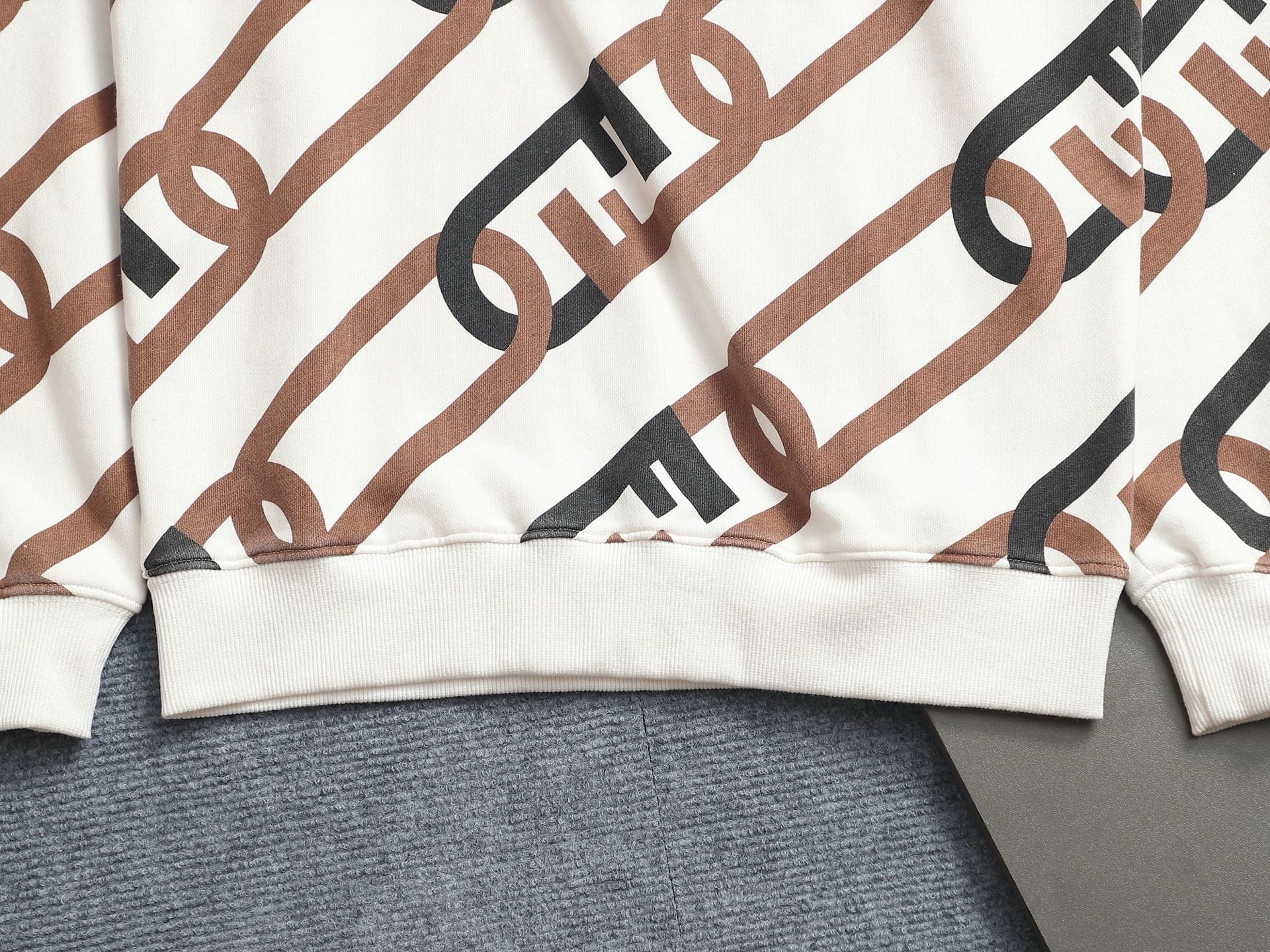LuxluxHouse Best Quality Clothes Fendi T-shirt