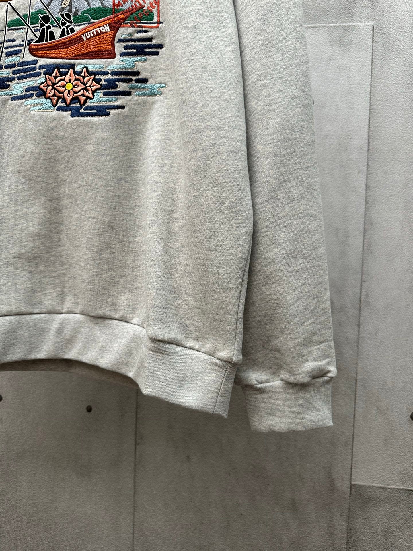 LuxluxHouse Best Quality Clothes Hoodie & Sweater Louis Vuitton