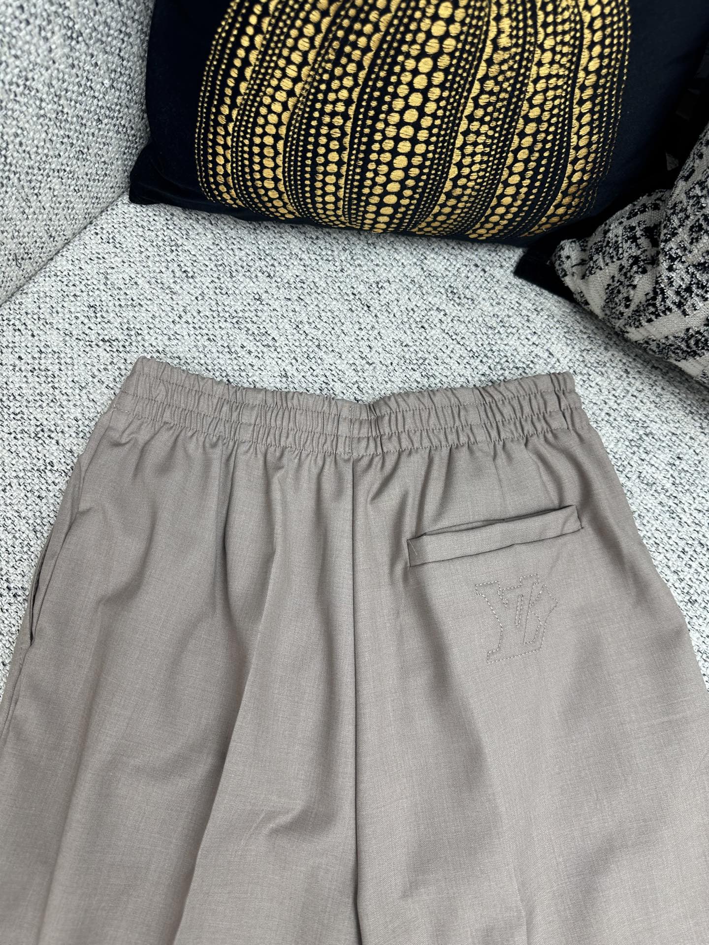 LuxluxHouse Best Quality Clothes Pants Louis Vuitton